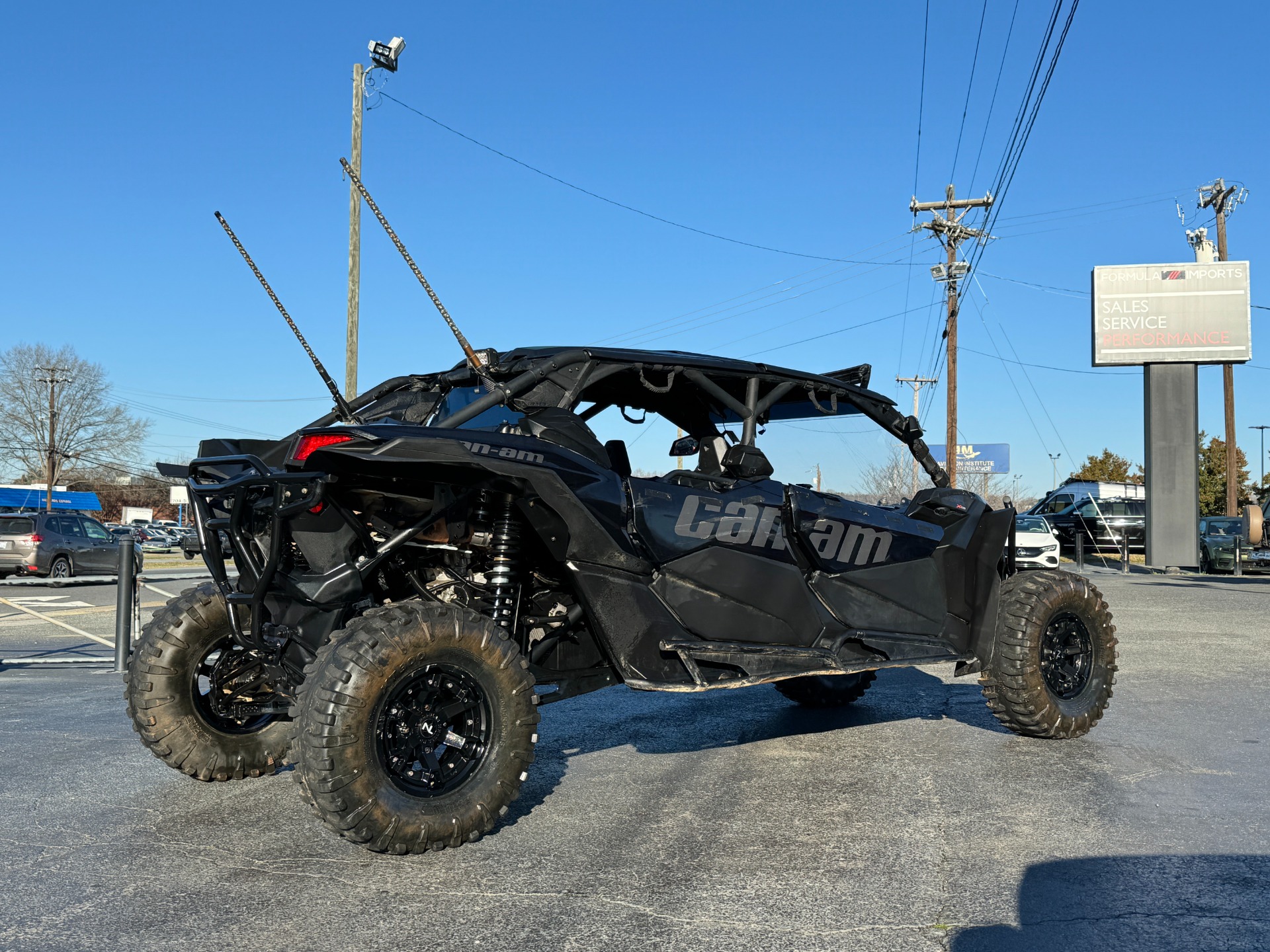 Used 2019 Can-Am Maverick Max XDS 1000 Turbo LIGHTBARS / SOUND SYSTEM / CB RADIO / WHEELS & TIRES for sale $29,500 at Formula Imports in Charlotte NC 28227 6