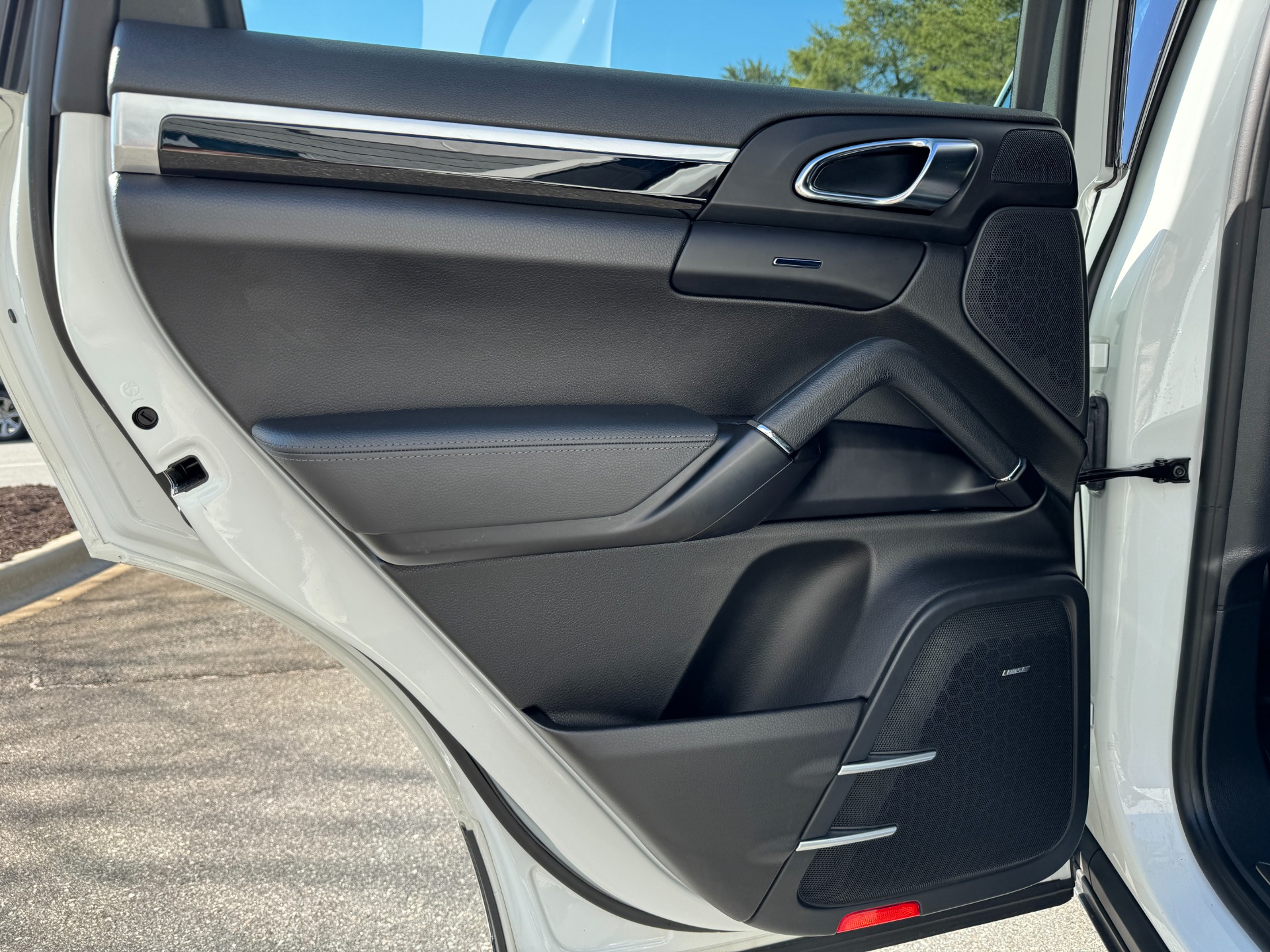 Used 2016 Porsche Cayenne PREMIUM PKG / BOSE SOUND for sale Sold at Formula Imports in Charlotte NC 28227 29