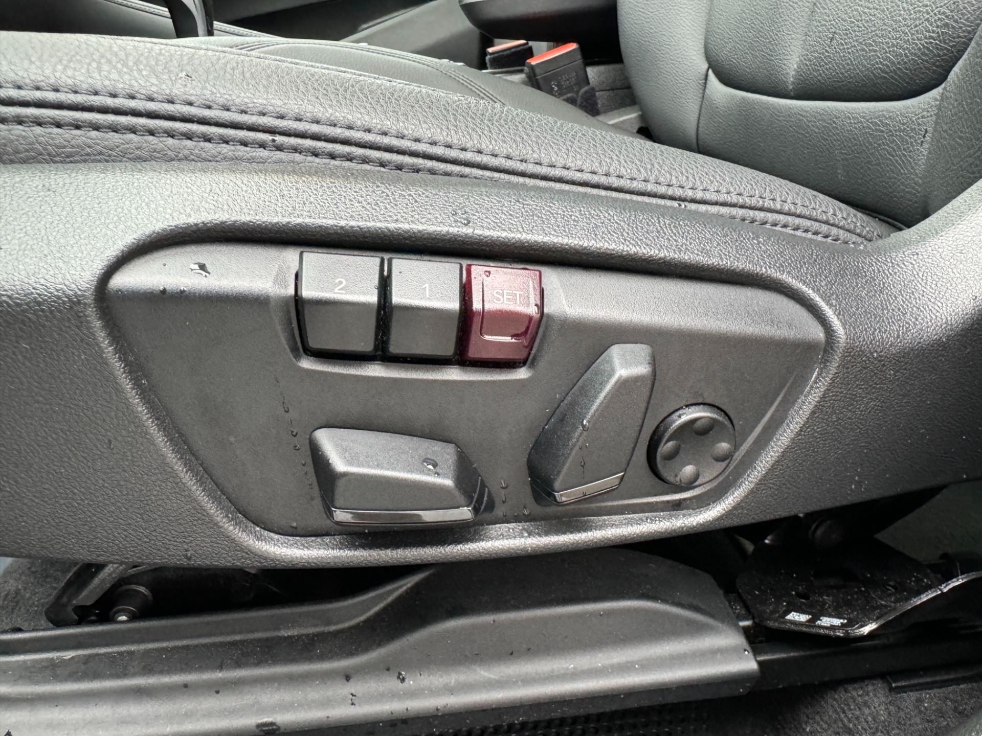 Used 2022 BMW X1 xDrive28i CONVENIENCE PACKAGE for sale Sold at Formula Imports in Charlotte NC 28227 18