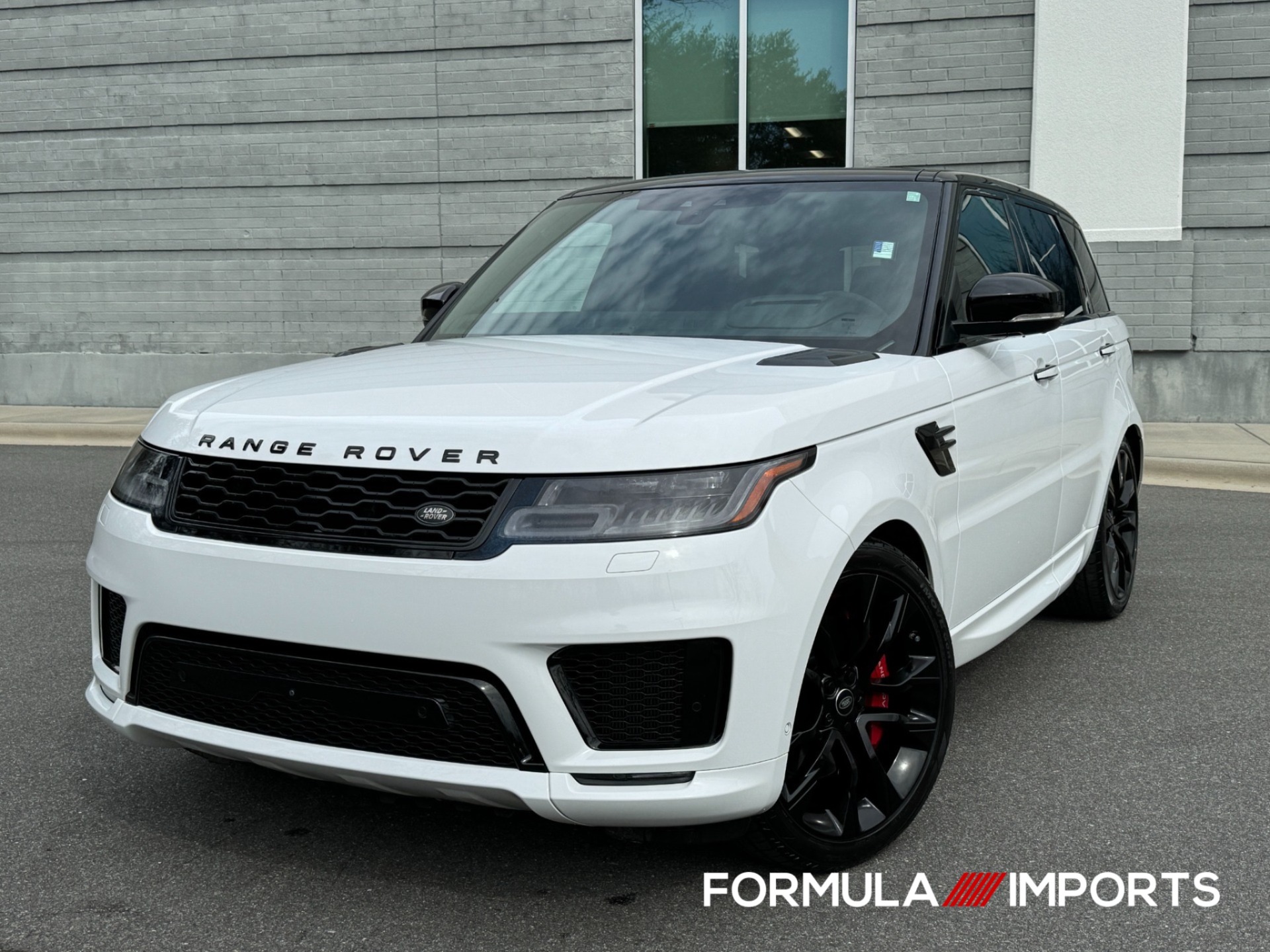 Used 2020 Land Rover Range Rover Sport HST TOW PKG / DRIVE PRO PKG / ON/OFF-ROAD PACK for sale Sold at Formula Imports in Charlotte NC 28227 1