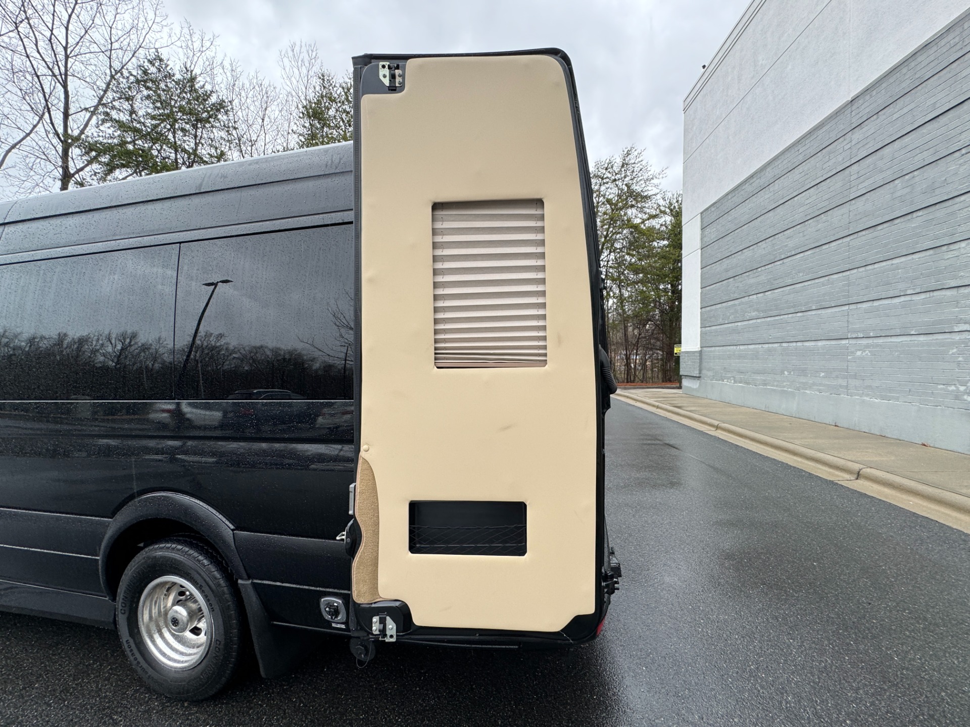 Used 2017 Mercedes-Benz Sprinter Cargo Van MIDWEST JET VAN CONVERSION for sale $120,000 at Formula Imports in Charlotte NC 28227 77