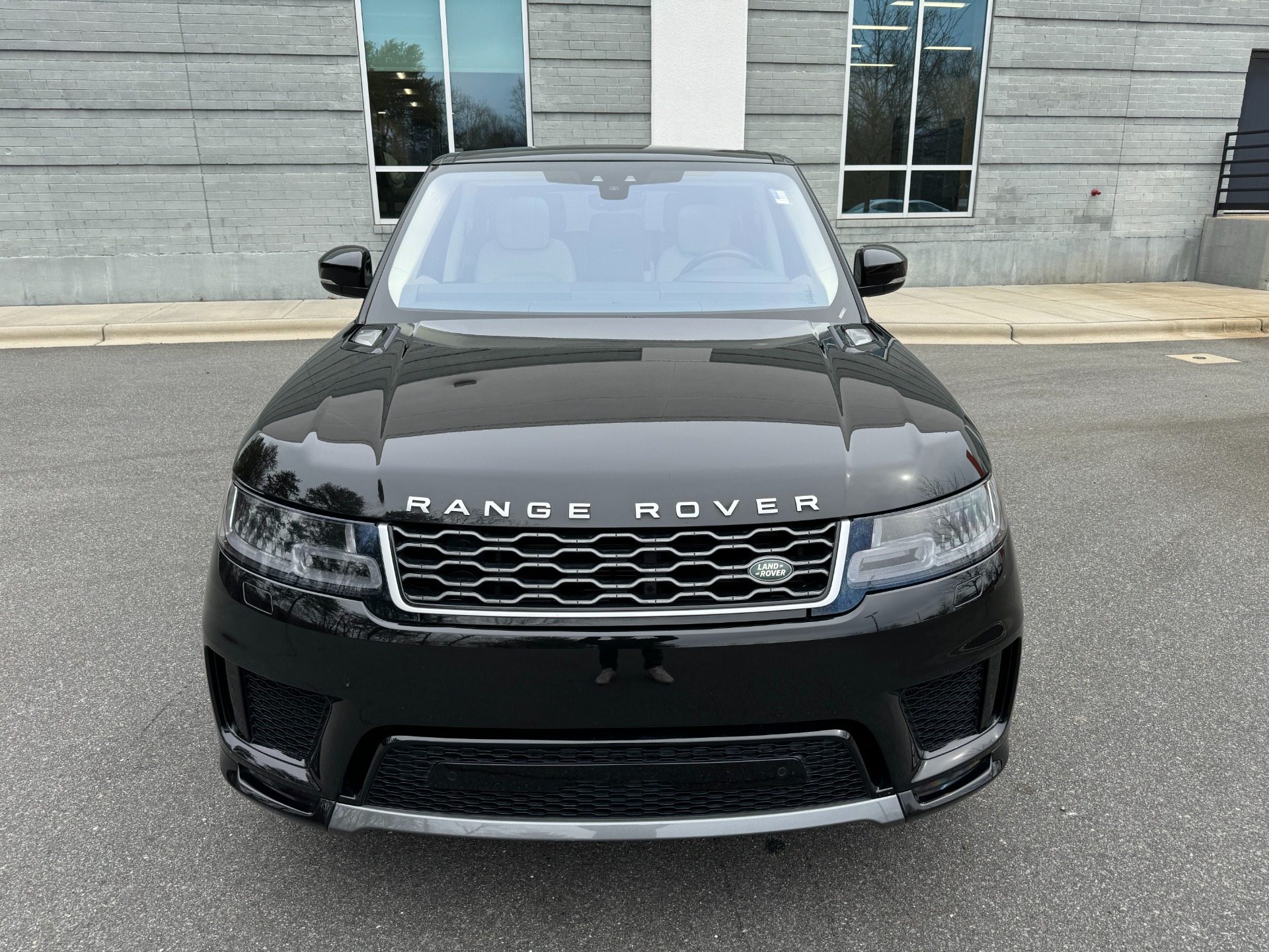 Used 2018 Land Rover Range Rover Sport HSE / SUPERCHARGED for sale $39,990 at Formula Imports in Charlotte NC 28227 2