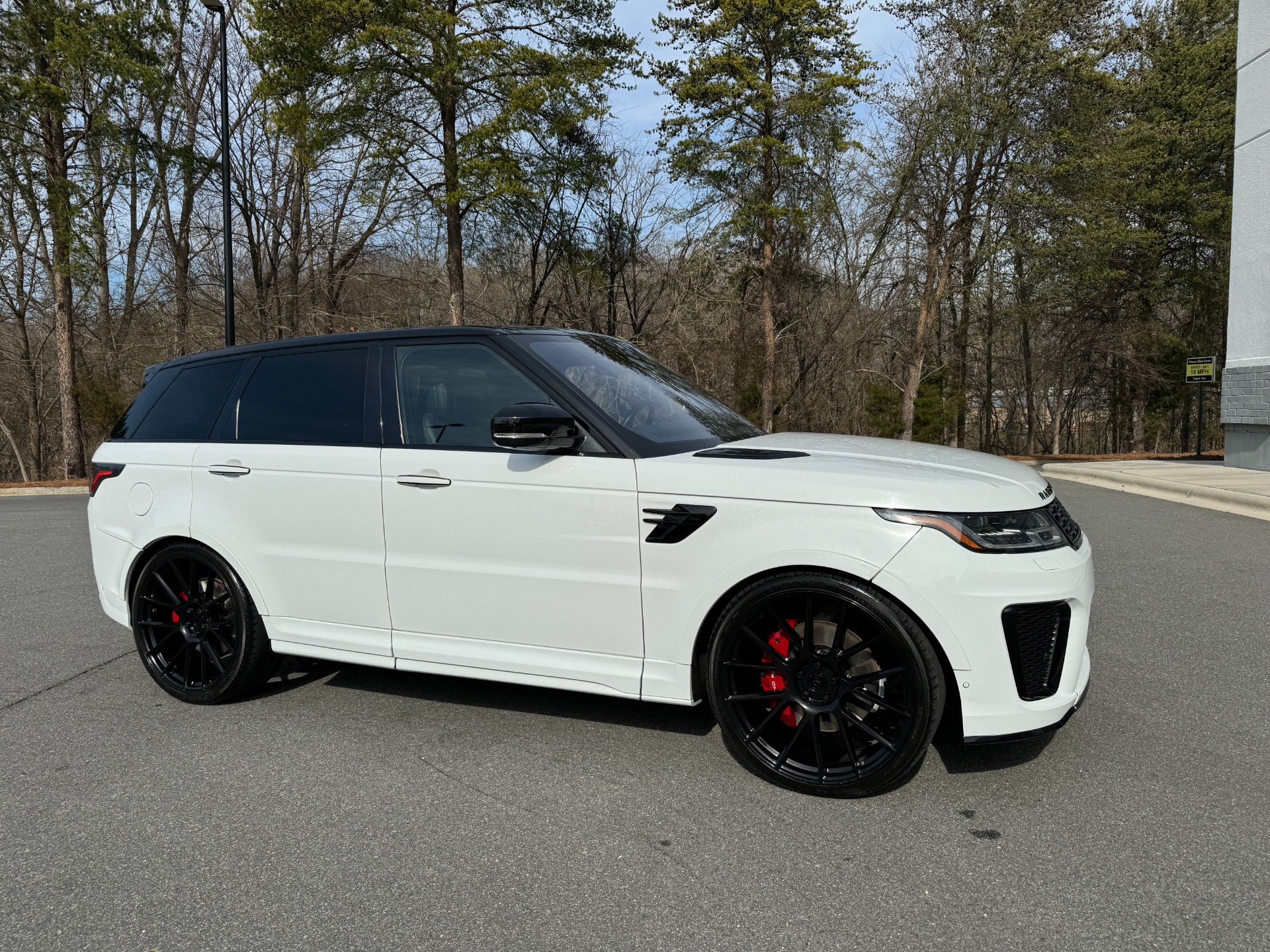Used 2019 Land Rover Range Rover Sport HSE Dynamic for sale $46,999 at Formula Imports in Charlotte NC 28227 14