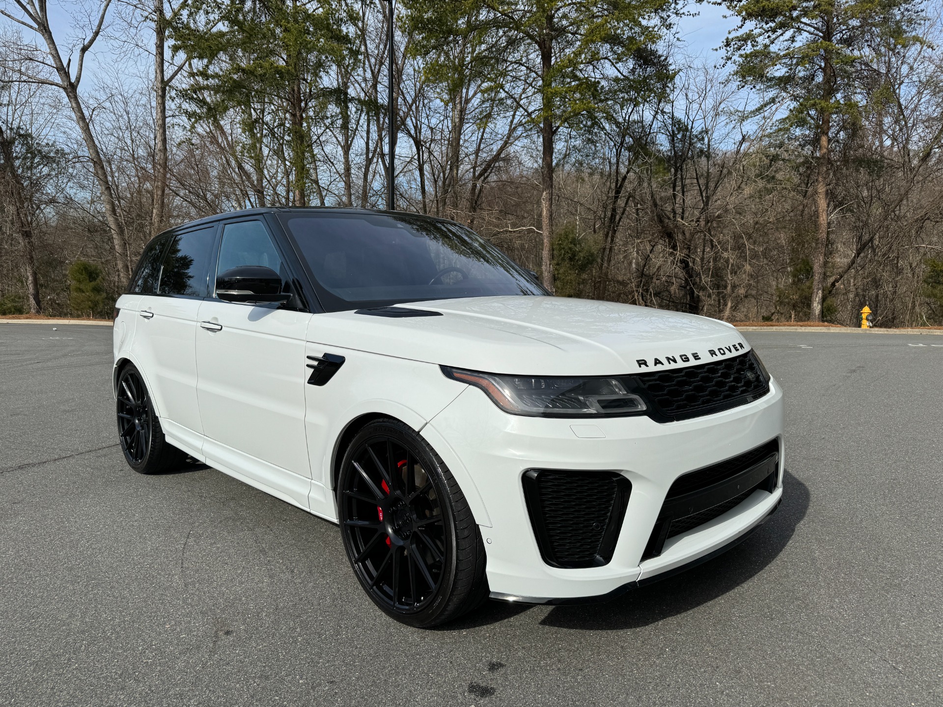 Used 2019 Land Rover Range Rover Sport HSE Dynamic for sale $46,999 at Formula Imports in Charlotte NC 28227 15