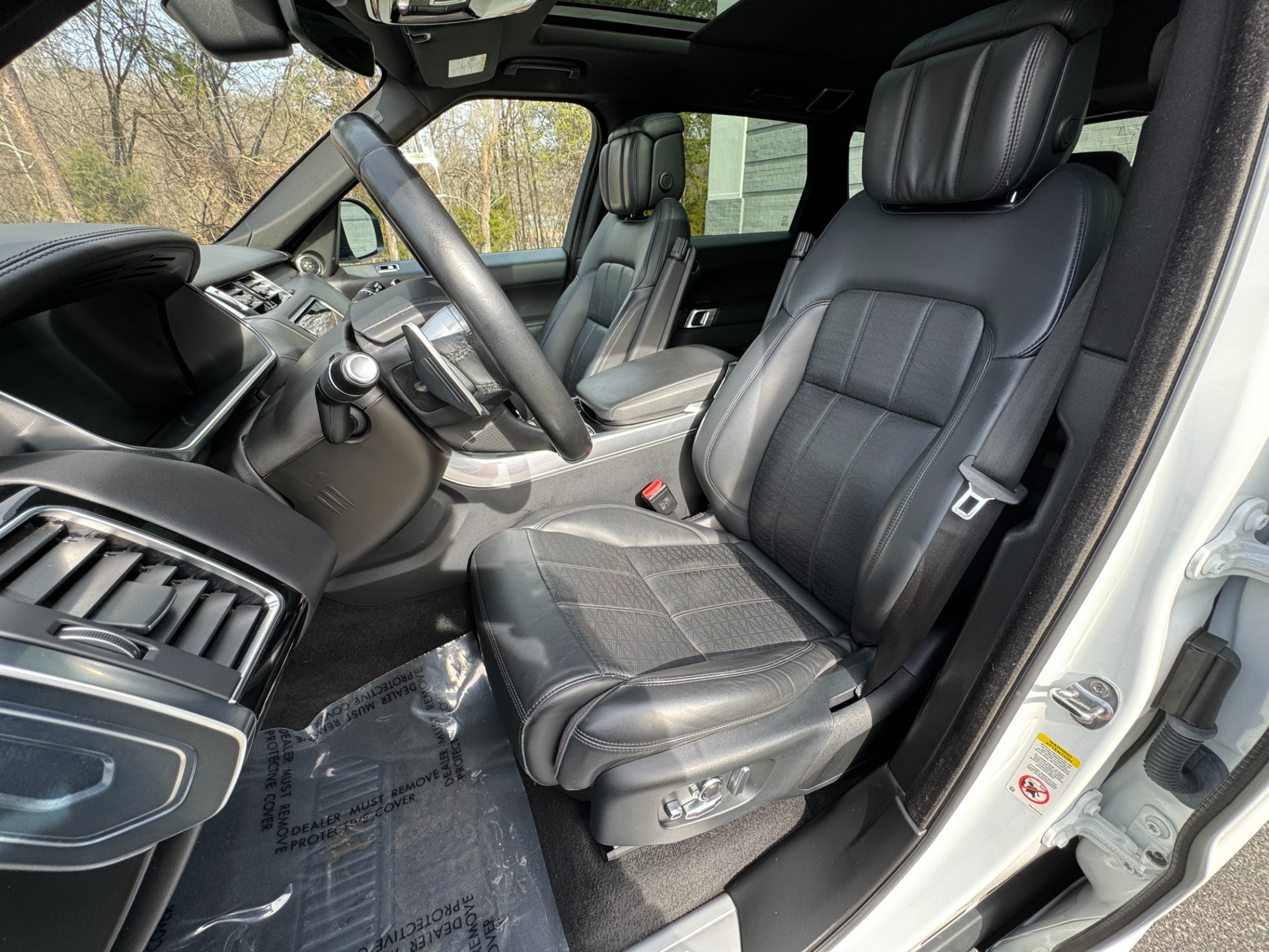Used 2019 Land Rover Range Rover Sport HSE DYNAMIC CUSTOM WHEELS SUSPENSION for sale Sold at Formula Imports in Charlotte NC 28227 23
