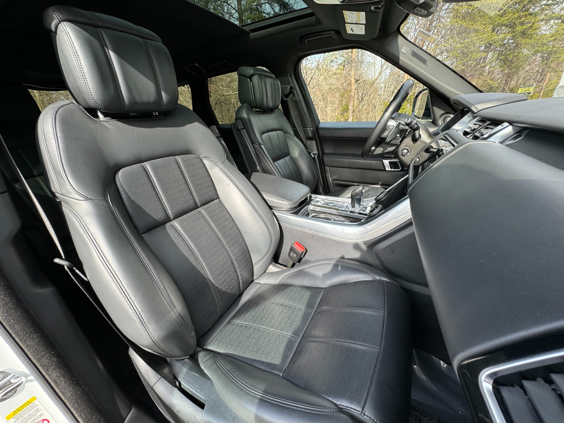 Used 2019 Land Rover Range Rover Sport HSE DYNAMIC CUSTOM WHEELS SUSPENSION for sale Sold at Formula Imports in Charlotte NC 28227 35