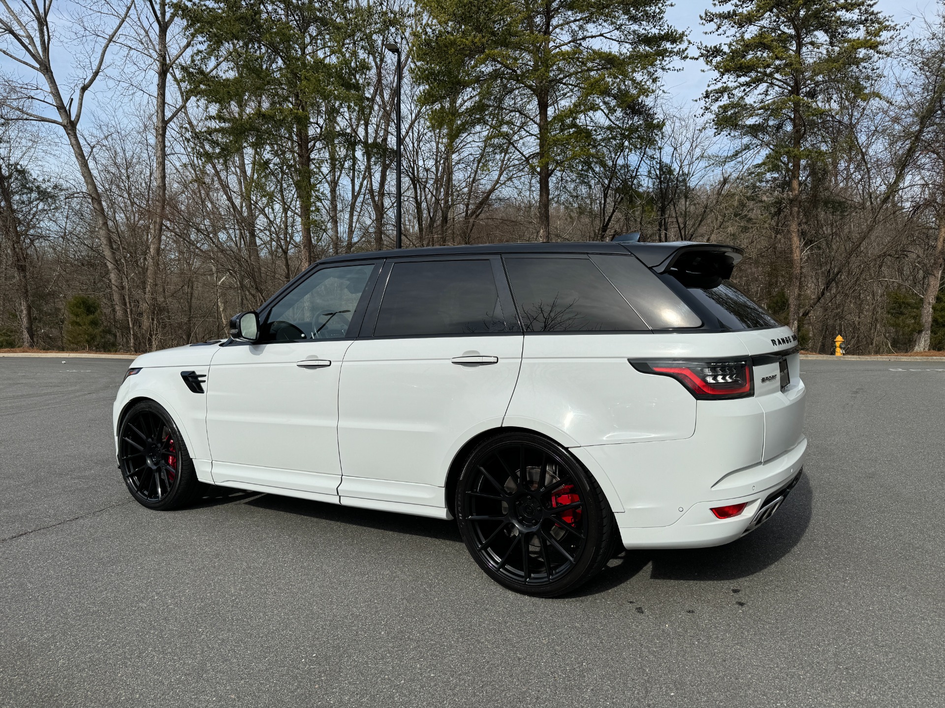 Used 2019 Land Rover Range Rover Sport HSE DYNAMIC CUSTOM WHEELS SUSPENSION for sale Sold at Formula Imports in Charlotte NC 28227 6