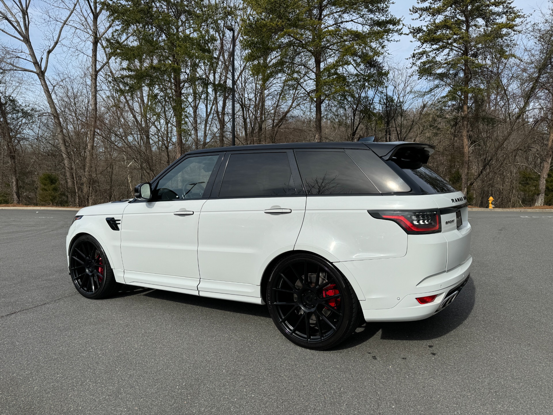Used 2019 Land Rover Range Rover Sport HSE Dynamic for sale $46,999 at Formula Imports in Charlotte NC 28227 6