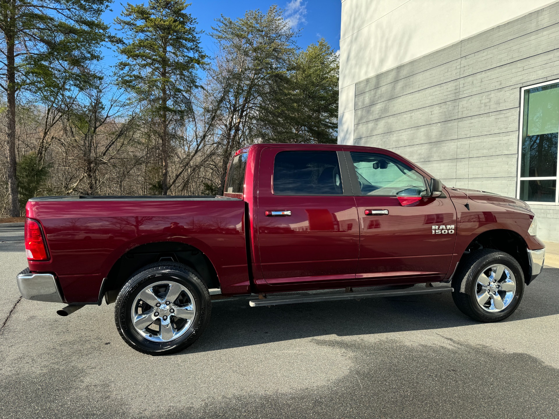 Used 2016 Ram 1500 Big Horn for sale $24,998 at Formula Imports in Charlotte NC 28227 16