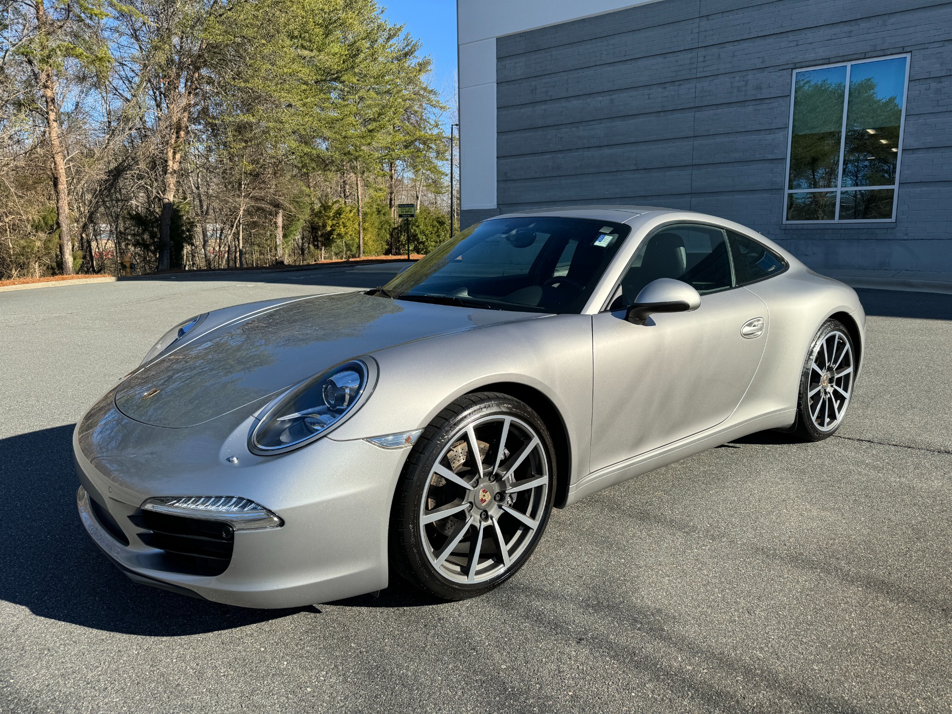 Used 2013 Porsche 911 Carrera PREMIUM PKG / 20 CLASSIC WHEELS / 14-WAY BUCKETS for sale Sold at Formula Imports in Charlotte NC 28227 4