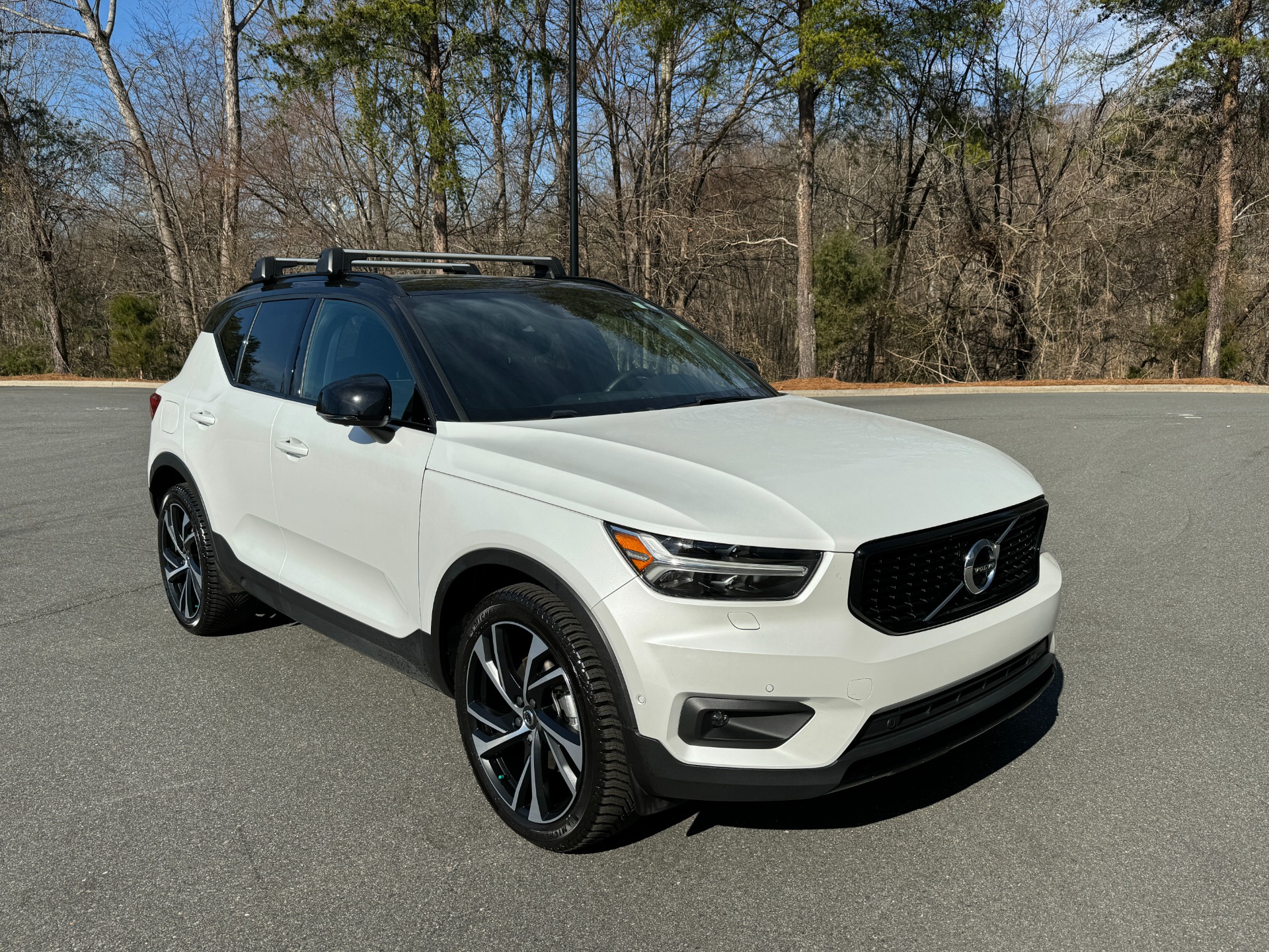 Used 2019 Volvo XC40 R-Design for sale $26,995 at Formula Imports in Charlotte NC 28227 17