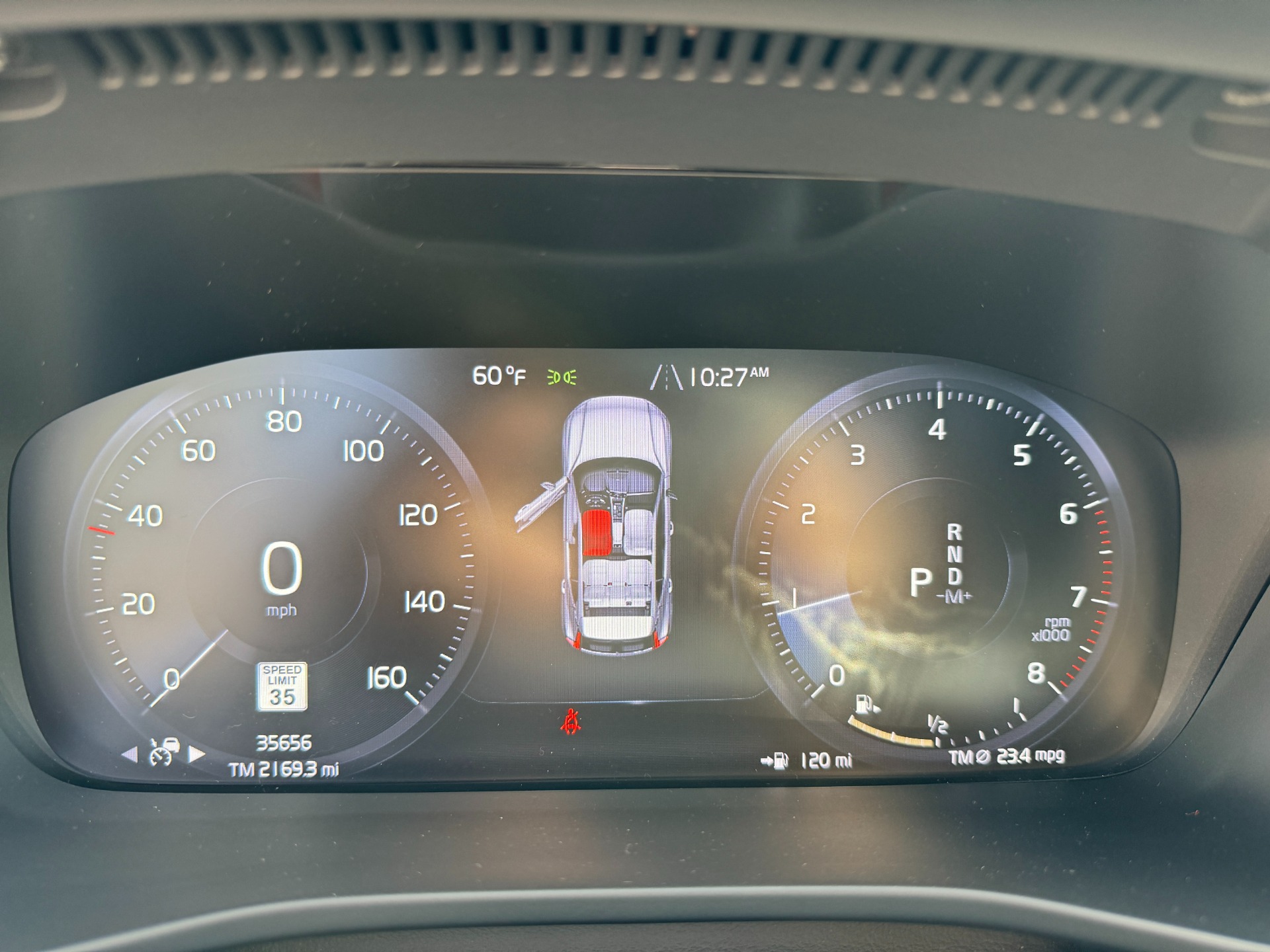 Used 2019 Volvo XC40 R-Design HARMON KARDON AUDIO / PROTECTION PKG for sale Sold at Formula Imports in Charlotte NC 28227 26