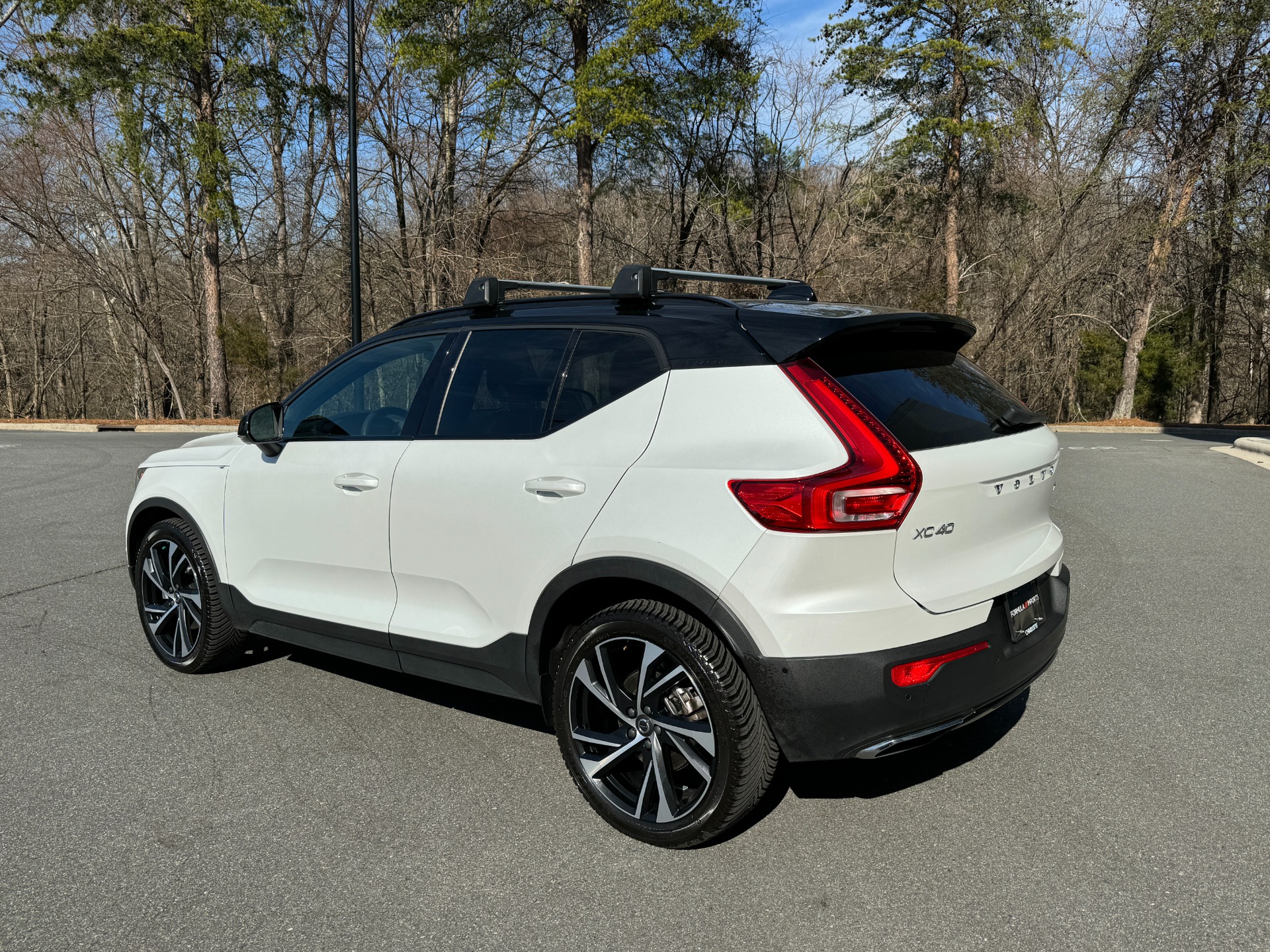 Used 2019 Volvo XC40 R-Design HARMON KARDON AUDIO / PROTECTION PKG for sale Sold at Formula Imports in Charlotte NC 28227 8