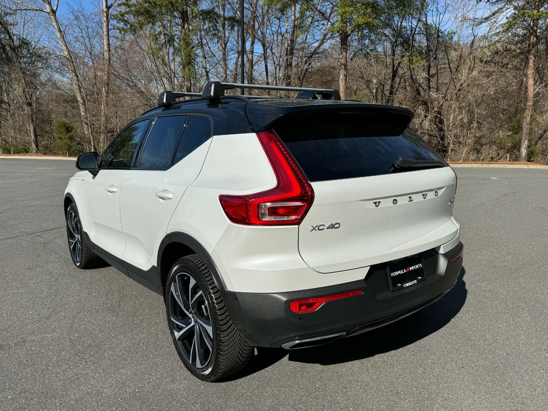 Used 2019 Volvo XC40 R-Design for sale $26,995 at Formula Imports in Charlotte NC 28227 9