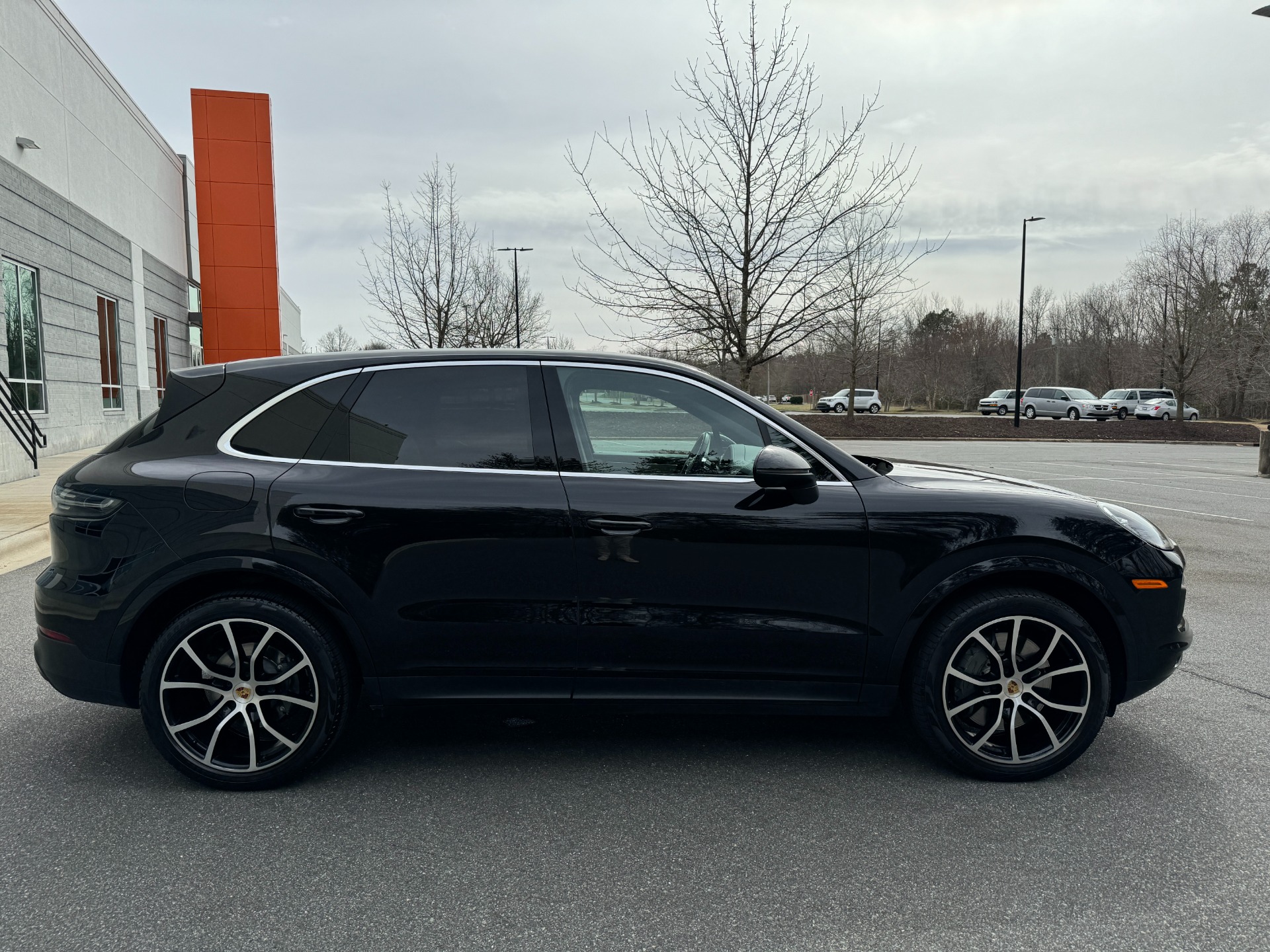 Used 2020 Porsche Cayenne S for sale $59,995 at Formula Imports in Charlotte NC 28227 14