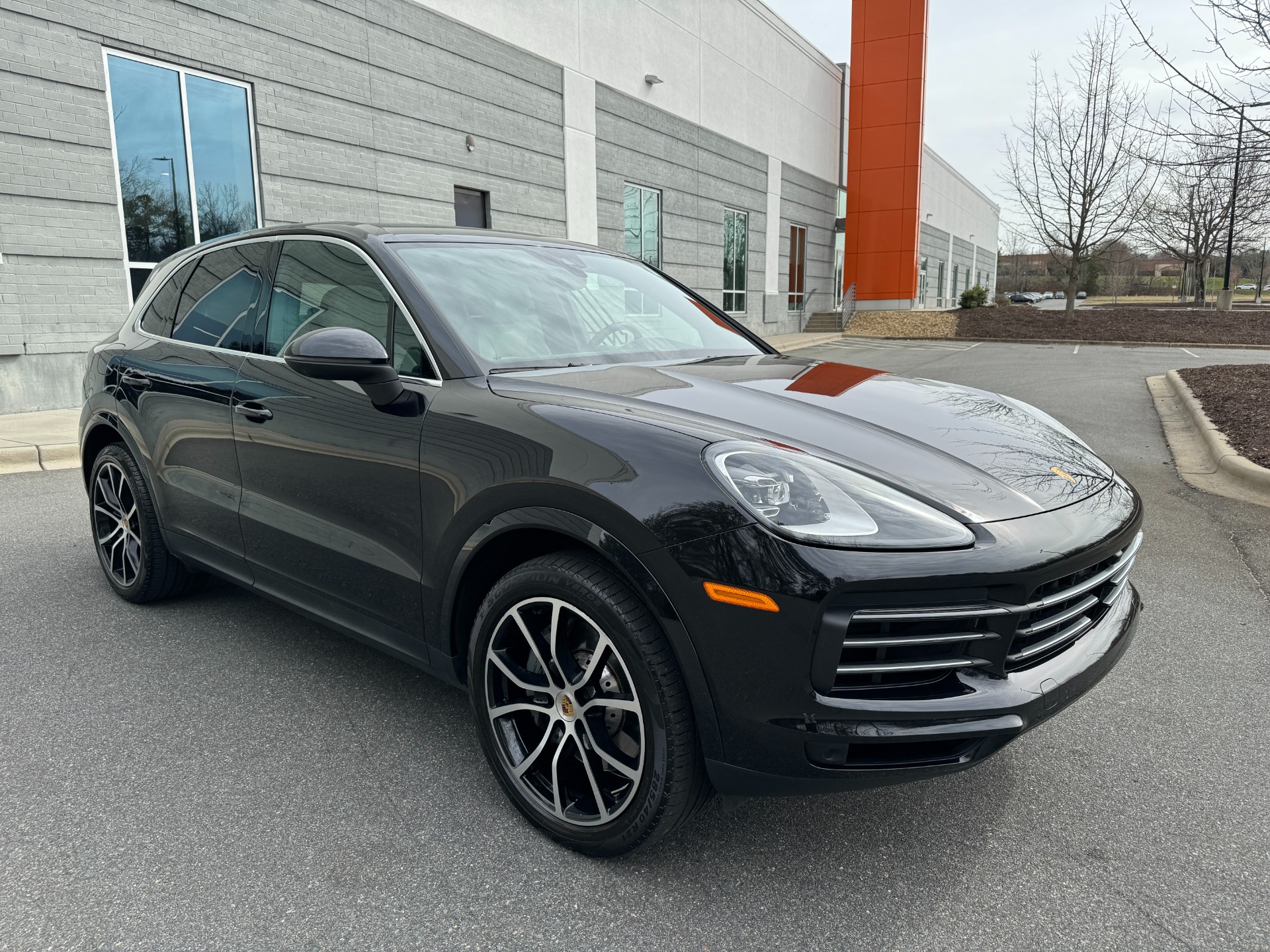 Used 2020 Porsche Cayenne S for sale $59,995 at Formula Imports in Charlotte NC 28227 16
