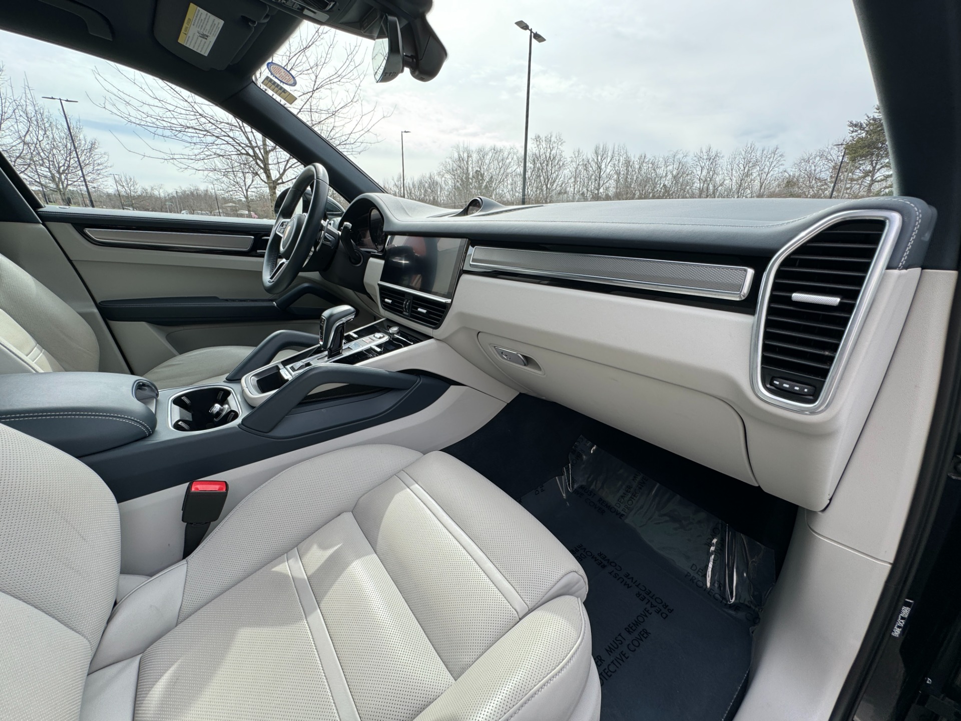 Used 2020 Porsche Cayenne S for sale Sold at Formula Imports in Charlotte NC 28227 43