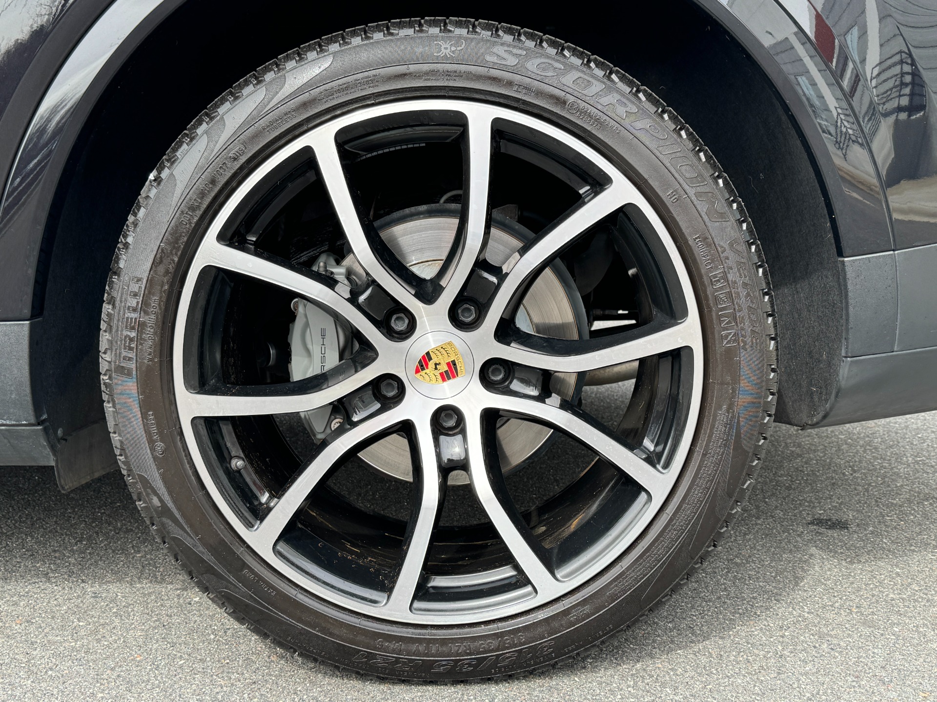 Used 2020 Porsche Cayenne S for sale Sold at Formula Imports in Charlotte NC 28227 48