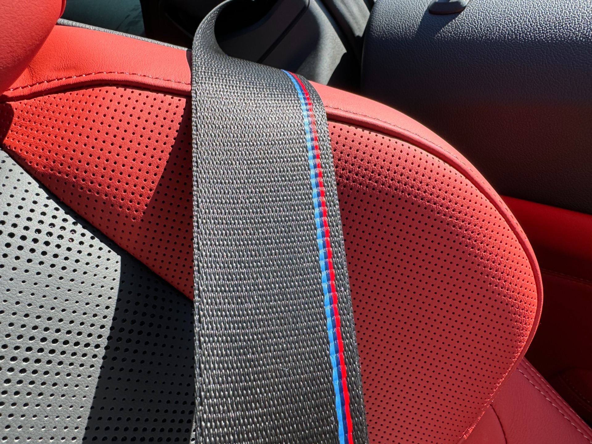 Used 2023 BMW M4 Competition xDrive M CARBON PKG / EXECUTIVE PKG for sale Sold at Formula Imports in Charlotte NC 28227 37