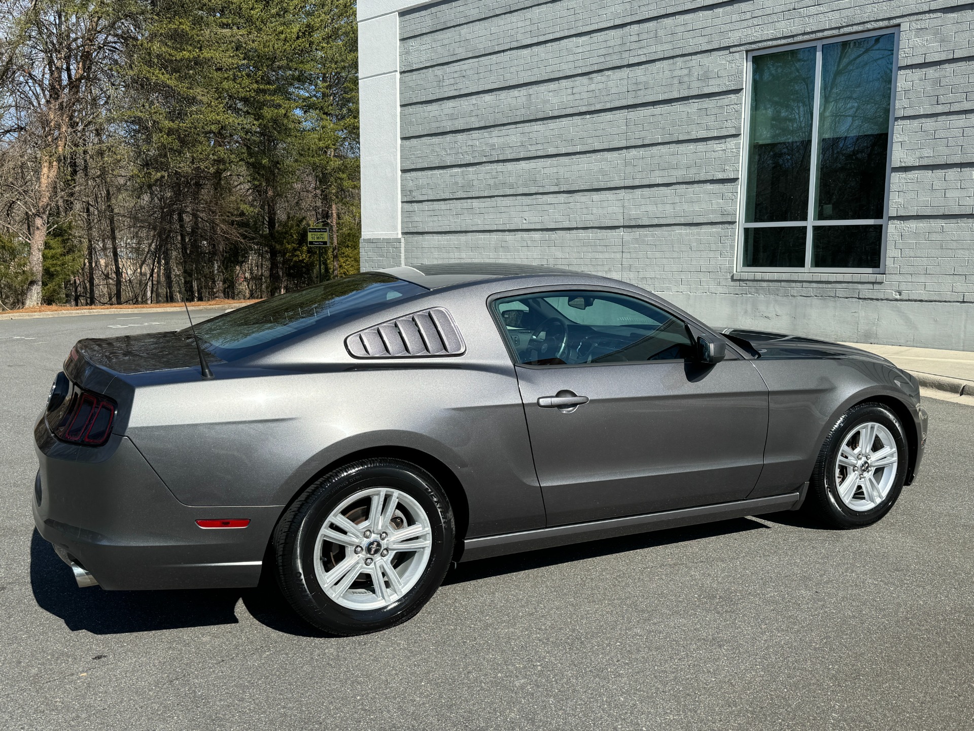 Used 2014 Ford Mustang V6 TECH PKG for sale Sold at Formula Imports in Charlotte NC 28227 15