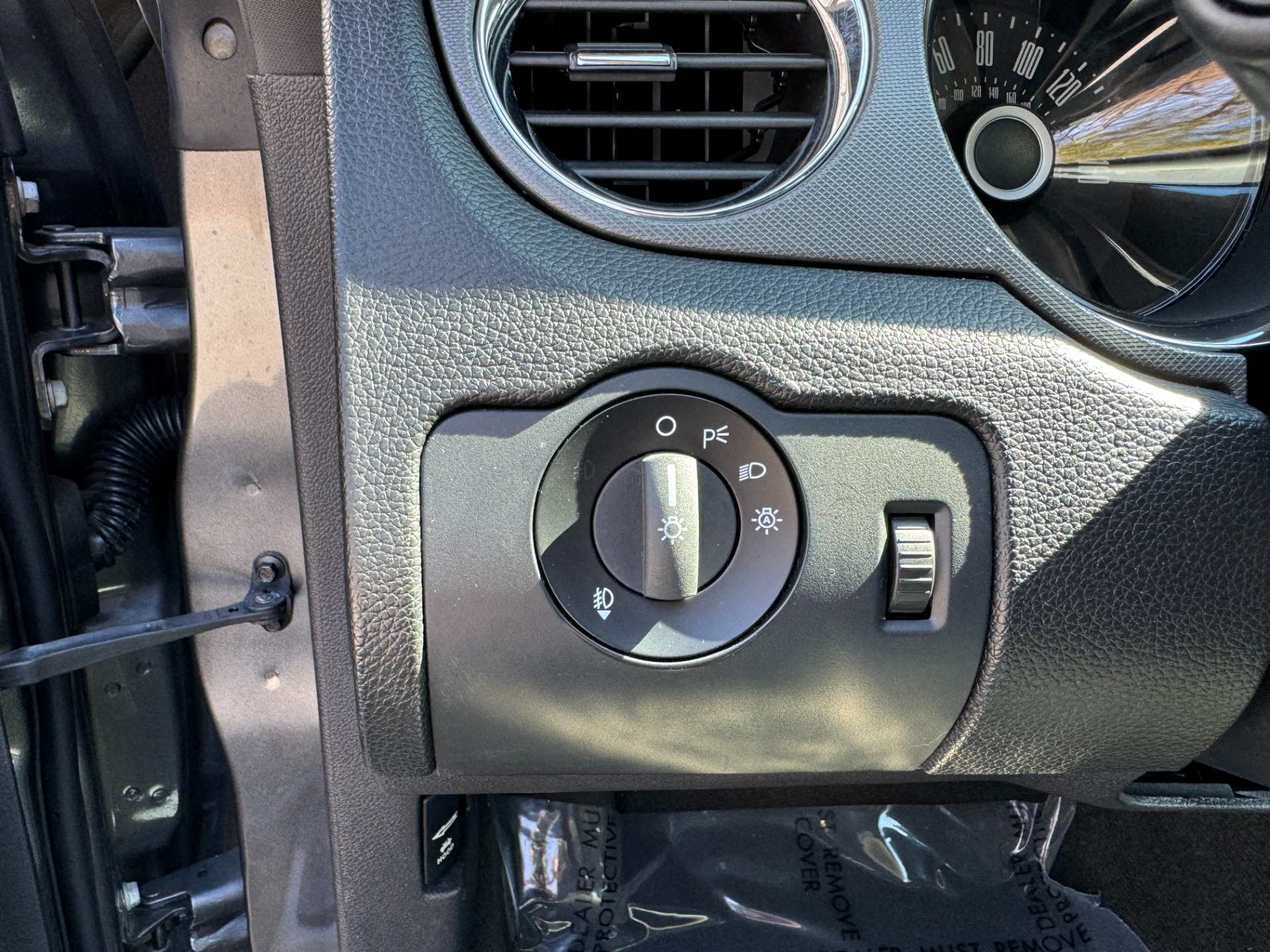 Used 2014 Ford Mustang V6 TECH PKG for sale Sold at Formula Imports in Charlotte NC 28227 26