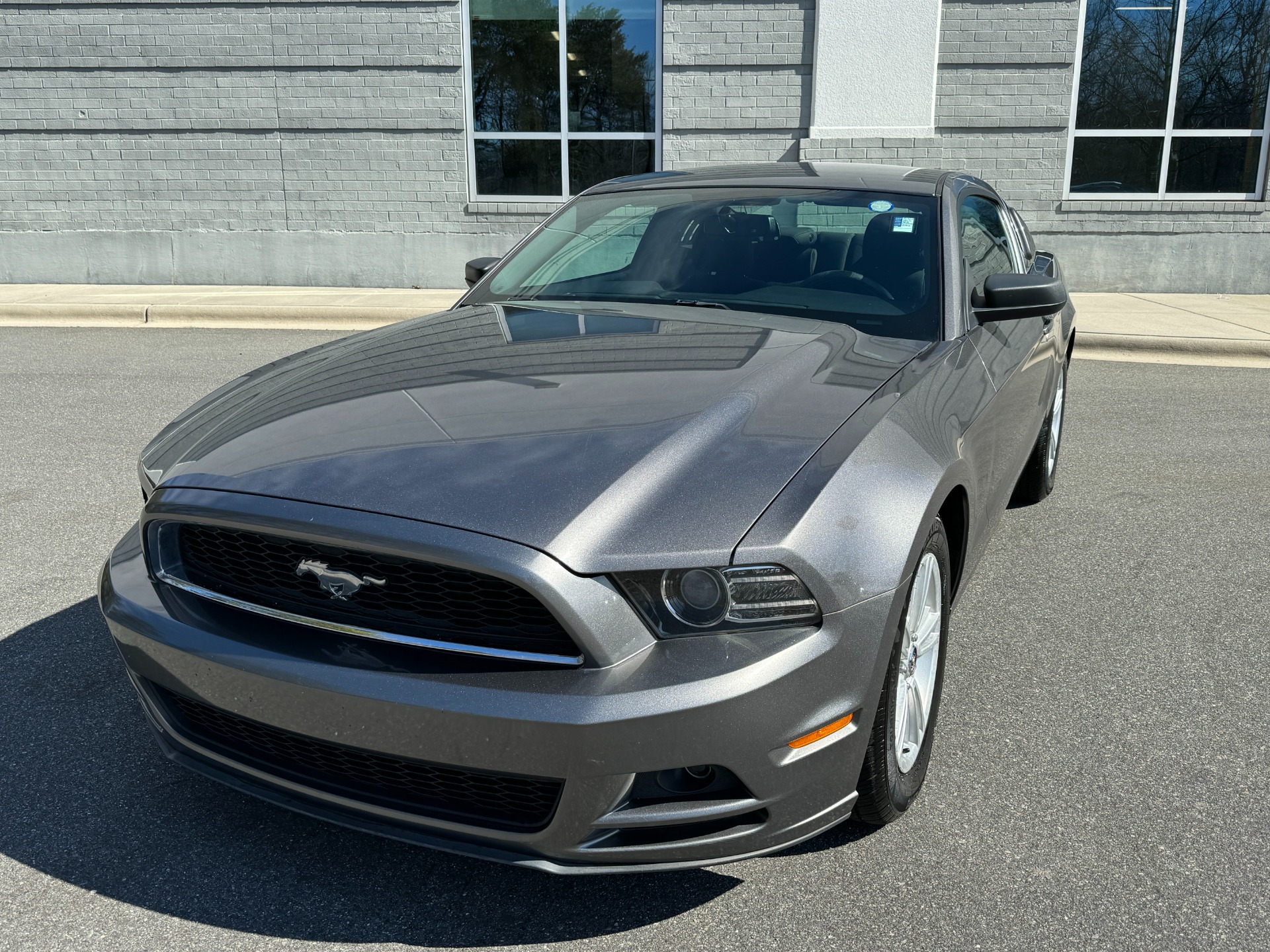 Used 2014 Ford Mustang V6 TECH PKG for sale Sold at Formula Imports in Charlotte NC 28227 3