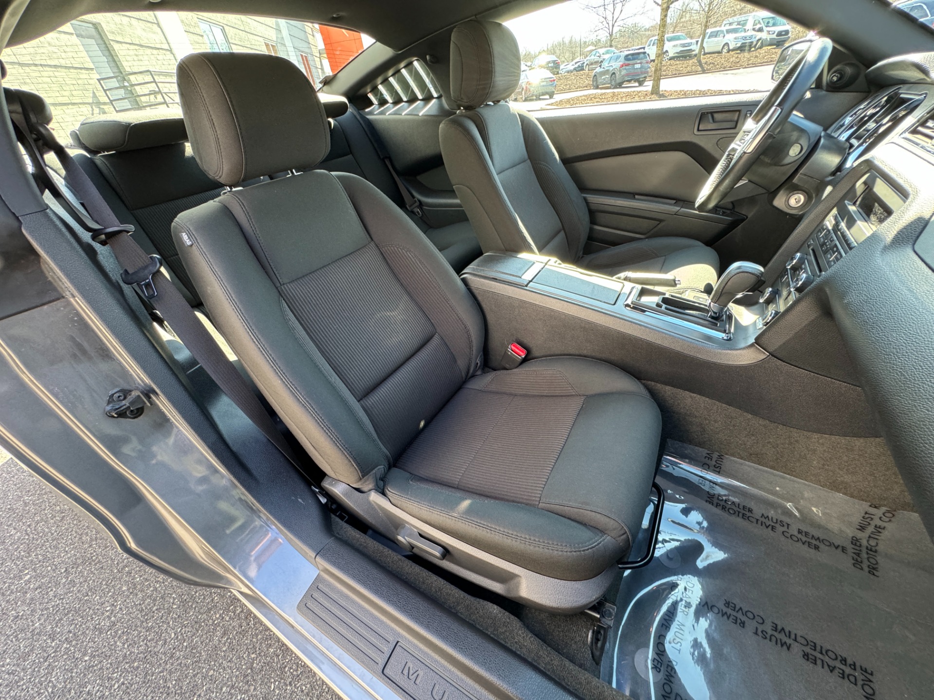 Used 2014 Ford Mustang V6 TECH PKG for sale Sold at Formula Imports in Charlotte NC 28227 33