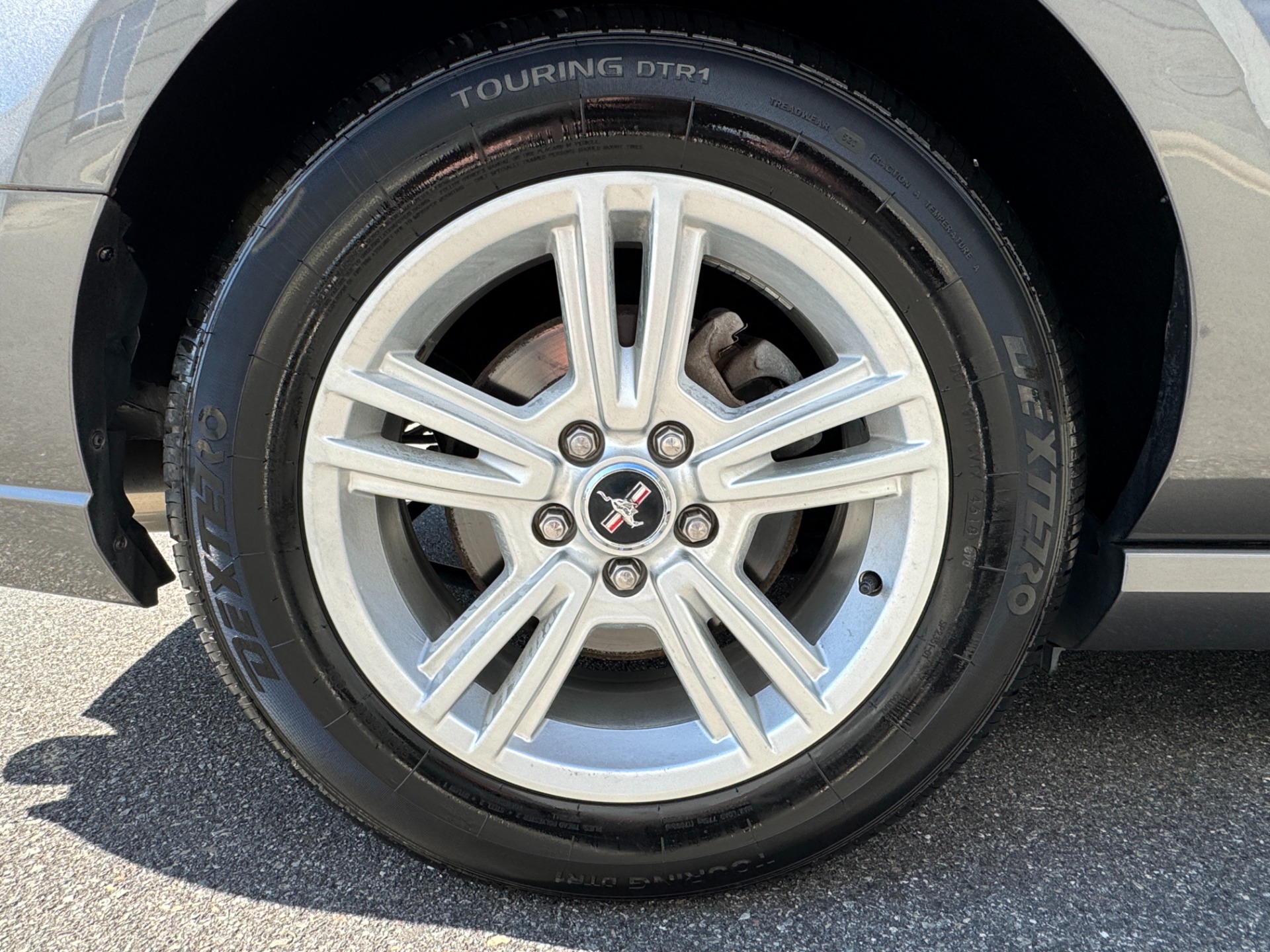 Used 2014 Ford Mustang V6 TECH PKG for sale Sold at Formula Imports in Charlotte NC 28227 44