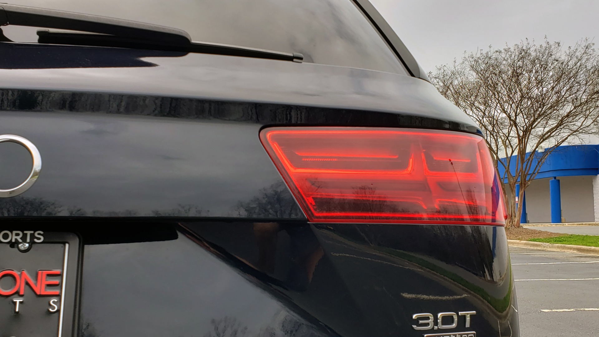 Used 2017 Audi Q7 PRESTIGE 3.0T / AWD / NAV / PANO-ROOF / HTD STS / BOSE / VISION for sale Sold at Formula Imports in Charlotte NC 28227 28