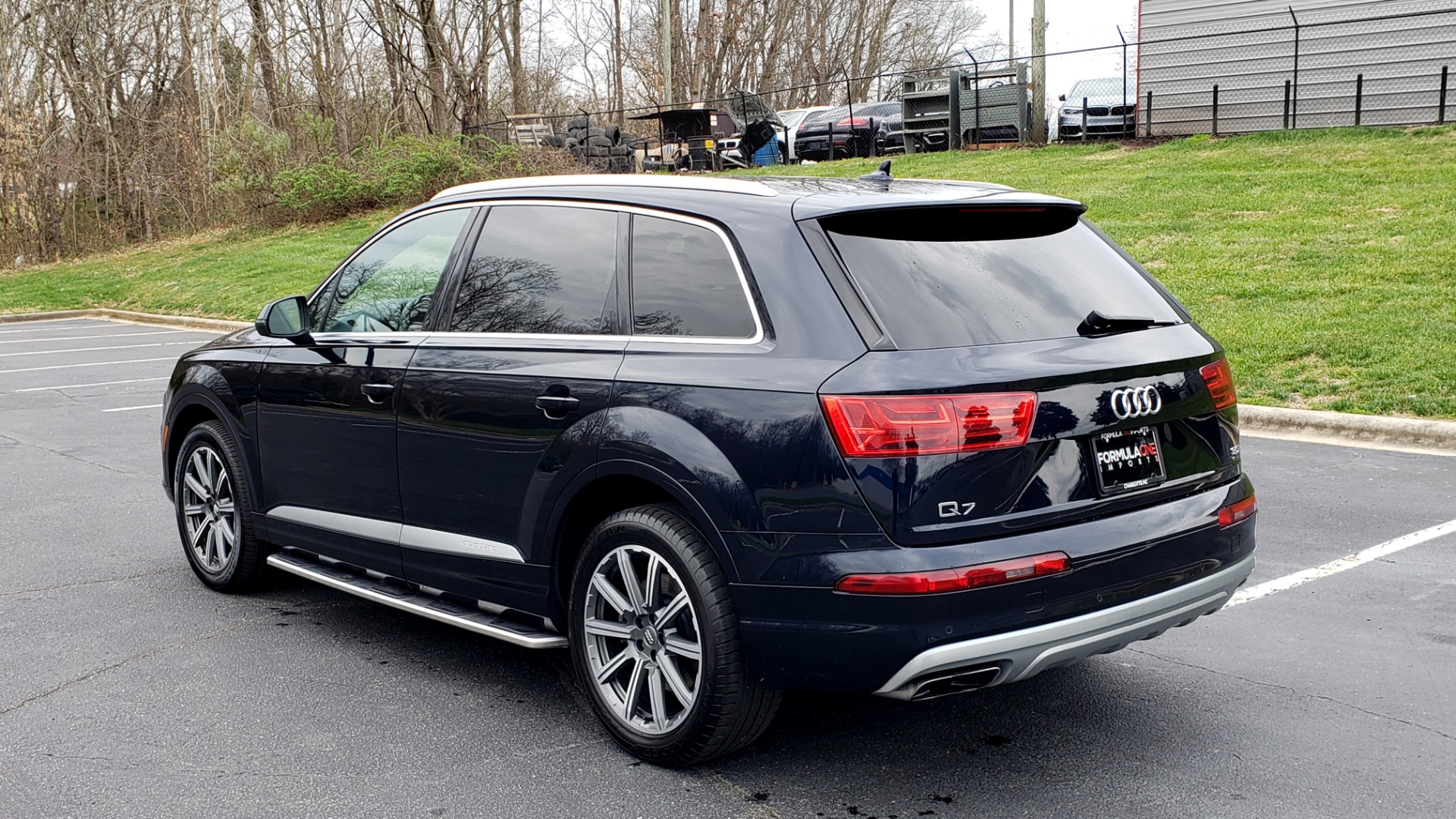 Used 2017 Audi Q7 PRESTIGE 3.0T / AWD / NAV / PANO-ROOF / HTD STS / BOSE / VISION for sale Sold at Formula Imports in Charlotte NC 28227 3