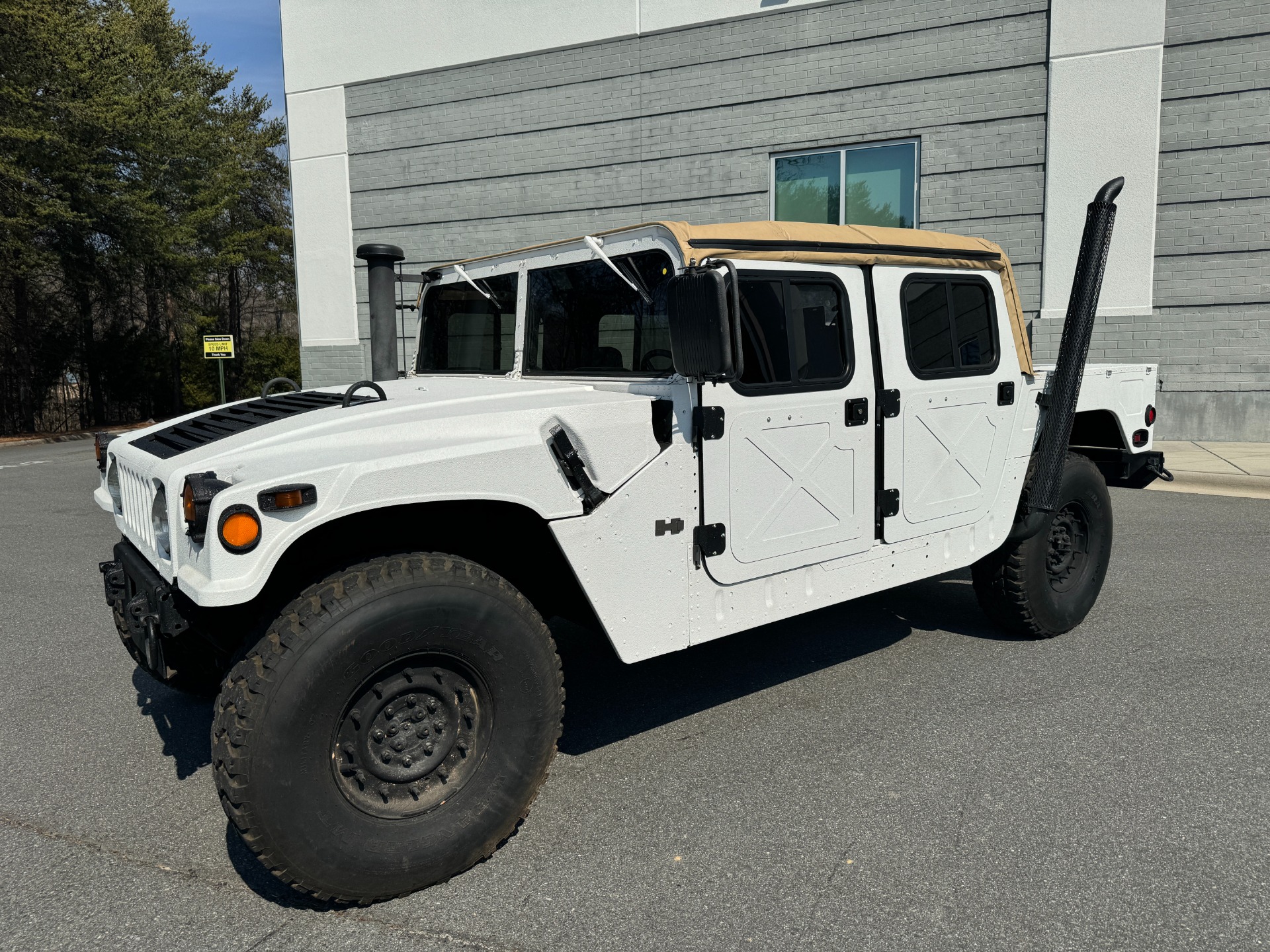 Used 2003 HUMMER H1 HUMVEE / MILITARY ISSUE for sale Sold at Formula Imports in Charlotte NC 28227 4