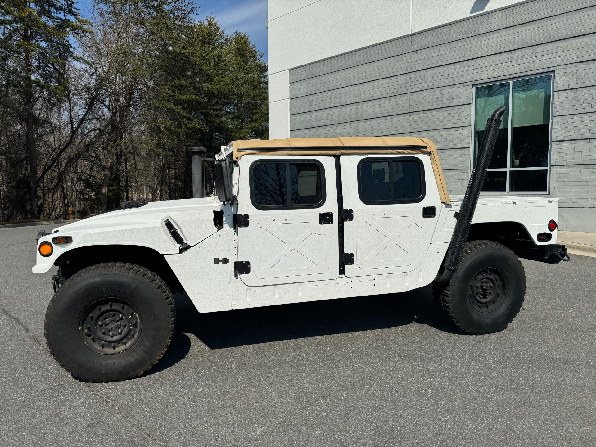 Used 2003 HUMMER H1 HUMVEE / MILITARY ISSUE for sale Sold at Formula Imports in Charlotte NC 28227 5