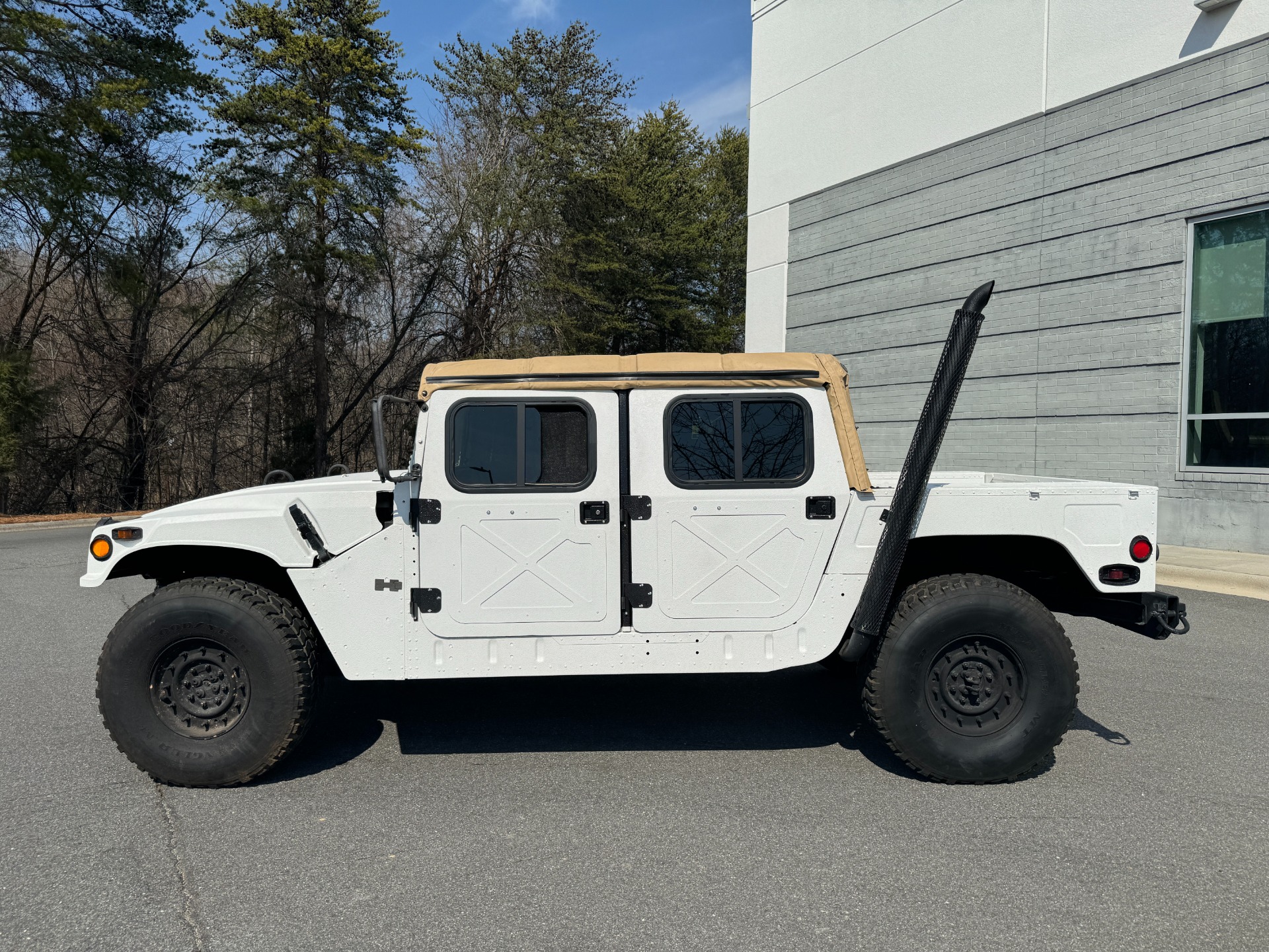 Used 2003 HUMMER H1 HUMVEE / MILITARY ISSUE for sale Sold at Formula Imports in Charlotte NC 28227 6
