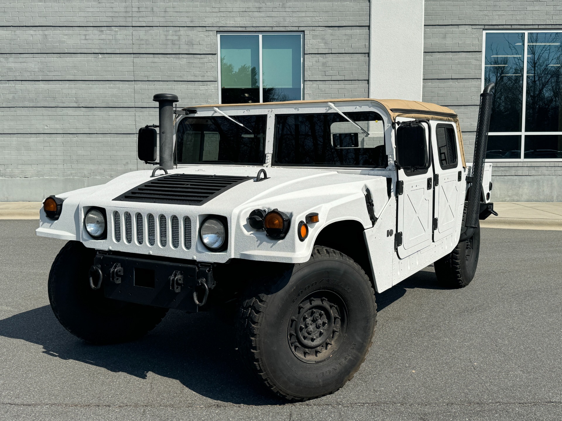 Used 2003 HUMMER H1 HUMVEE / MILITARY ISSUE for sale Sold at Formula Imports in Charlotte NC 28227 1