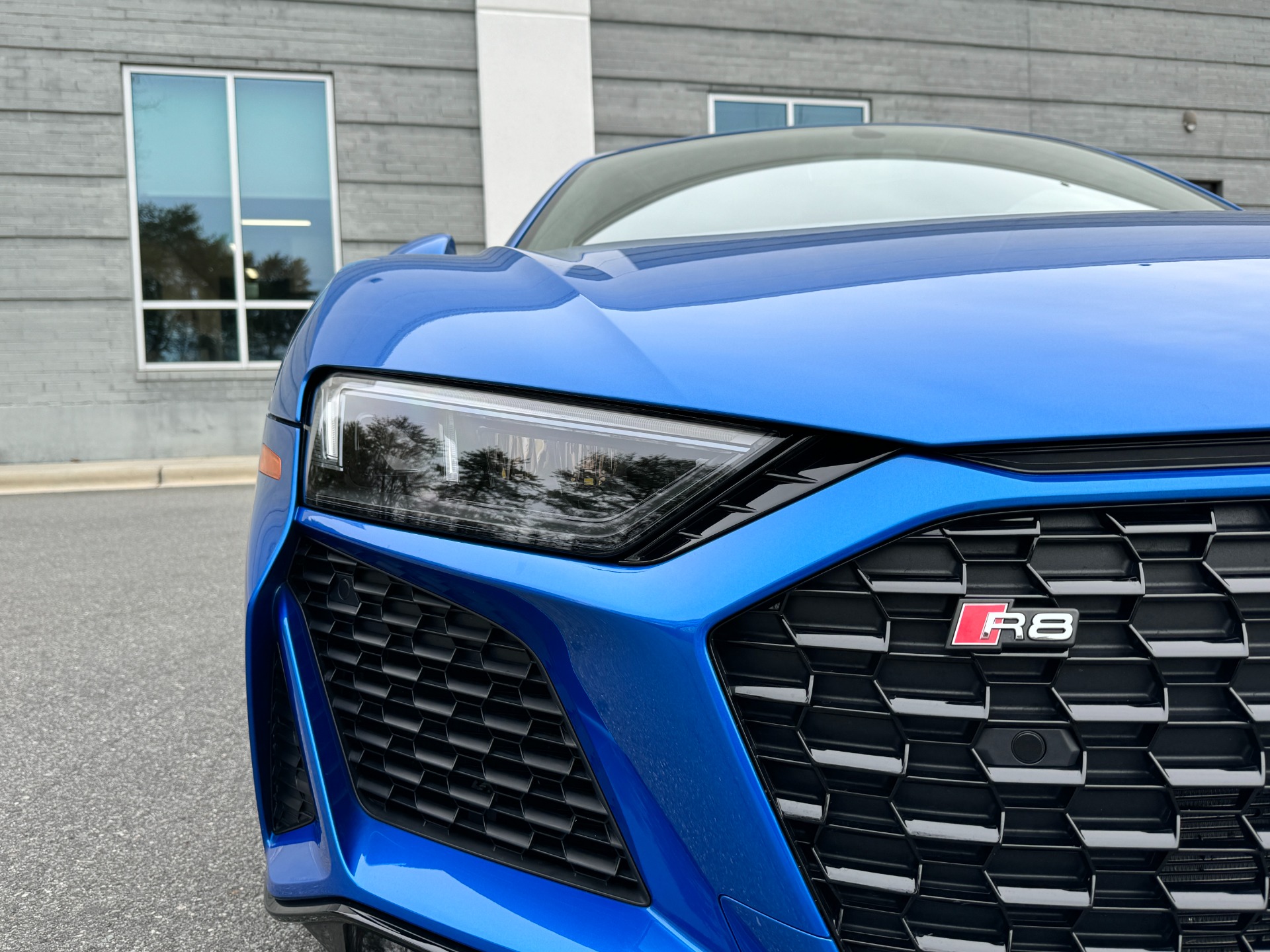 Used 2021 Audi R8 Coupe V10 CARBON EXTERIOR & INTERIOR PKG / PREMIUM PKG / for sale Sold at Formula Imports in Charlotte NC 28227 15