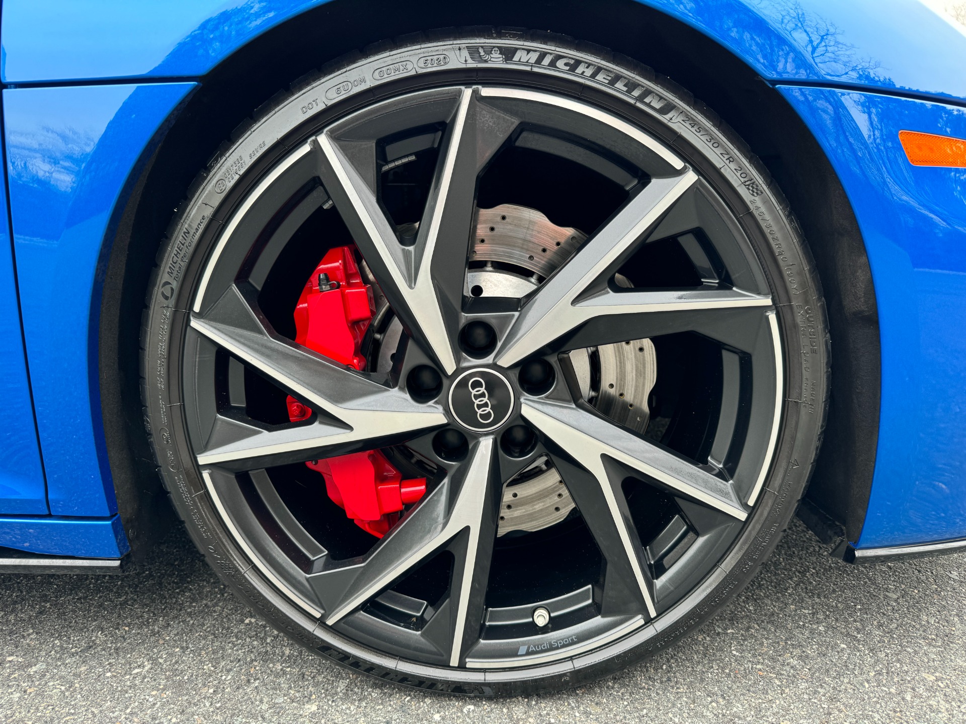 Used 2021 Audi R8 Coupe V10 CARBON EXTERIOR & INTERIOR PKG / PREMIUM PKG / for sale Sold at Formula Imports in Charlotte NC 28227 52