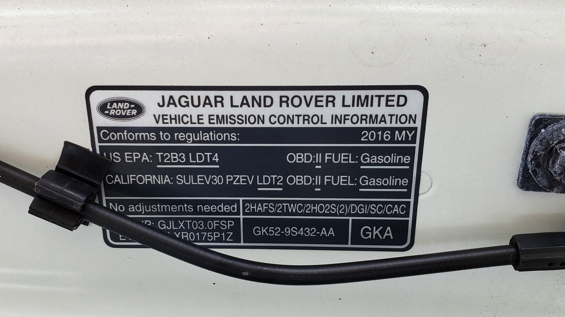 Used 2016 Land Rover RANGE ROVER SPORT V6 HSE 4WD / NAV / SUNROOF / MERIDIAN / REARVIEW for sale Sold at Formula Imports in Charlotte NC 28227 14