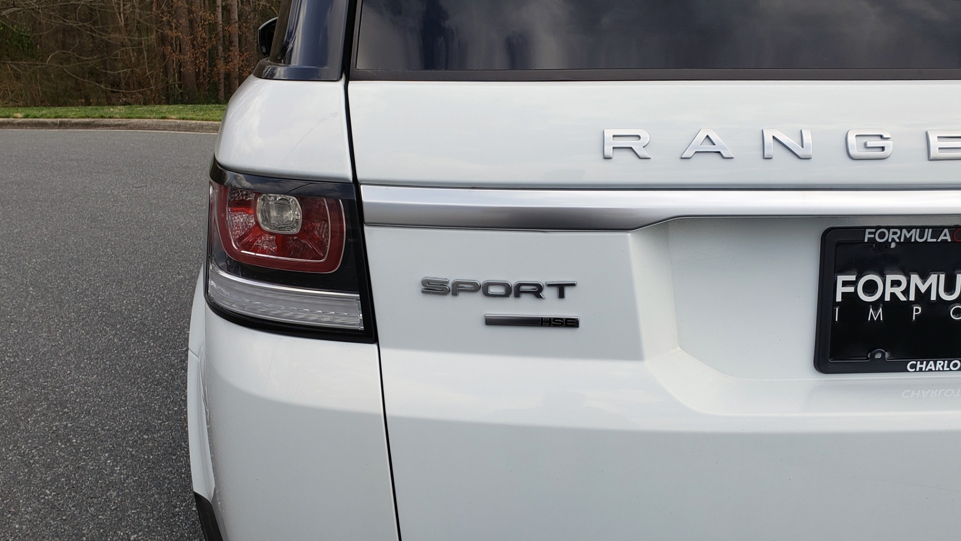 Used 2016 Land Rover RANGE ROVER SPORT V6 HSE 4WD / NAV / SUNROOF / MERIDIAN / REARVIEW for sale Sold at Formula Imports in Charlotte NC 28227 34