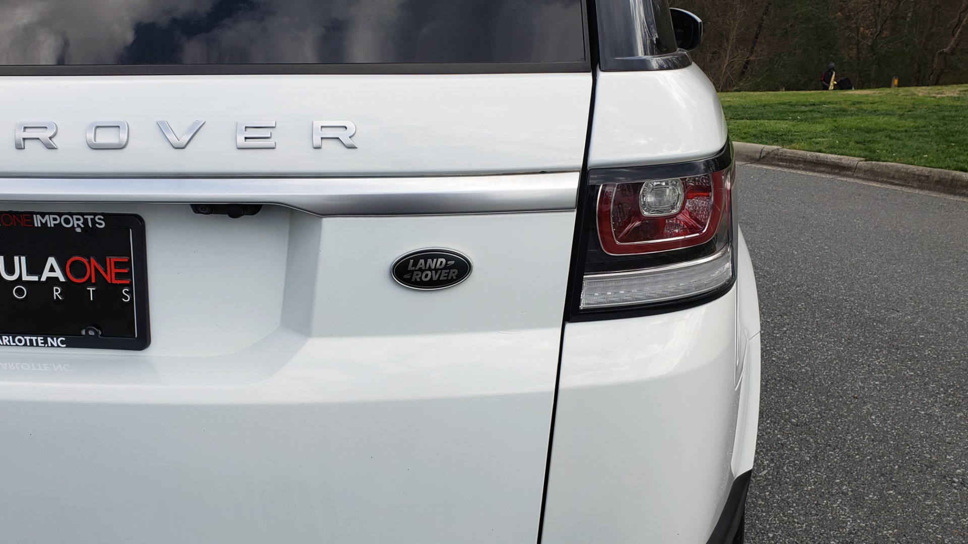 Used 2016 Land Rover RANGE ROVER SPORT V6 HSE 4WD / NAV / SUNROOF / MERIDIAN / REARVIEW for sale Sold at Formula Imports in Charlotte NC 28227 35