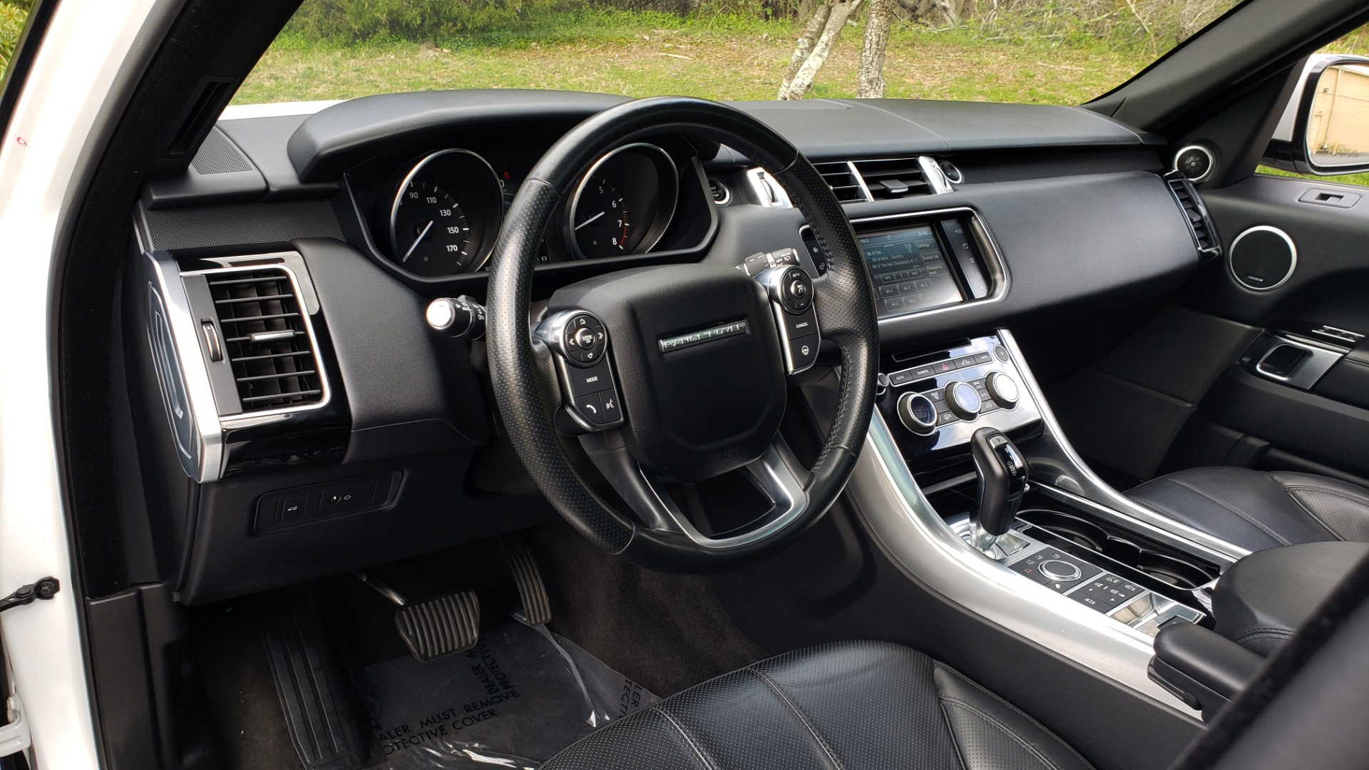 Used 2016 Land Rover RANGE ROVER SPORT V6 HSE 4WD / NAV / SUNROOF / MERIDIAN / REARVIEW for sale Sold at Formula Imports in Charlotte NC 28227 44