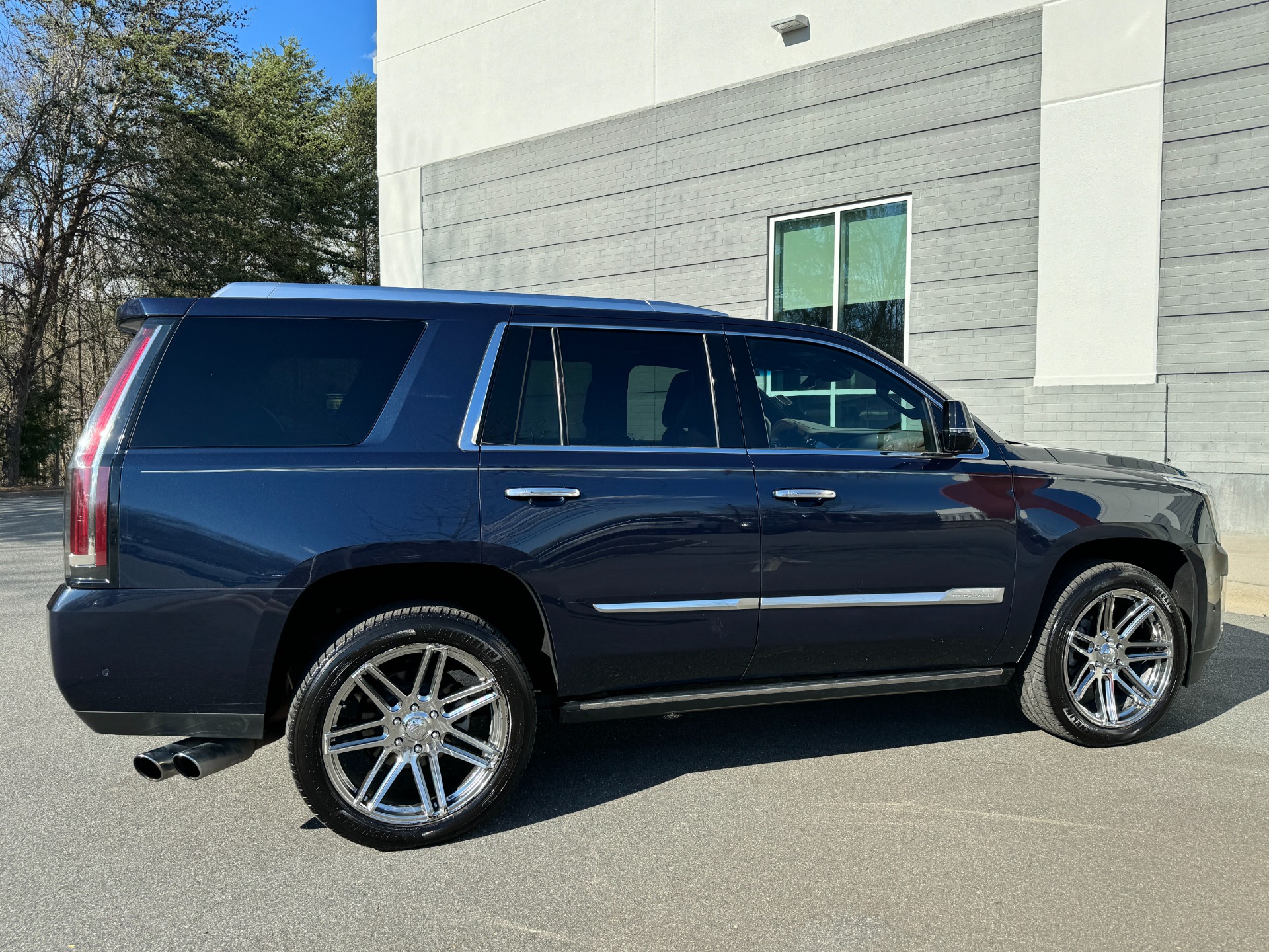 Used 2017 Cadillac Escalade Platinum PLATINUM EDITION / TUSCAN BROWN LEATHER / AFTERMARKET WHEELS / BORLA EXHAUS for sale Sold at Formula Imports in Charlotte NC 28227 13