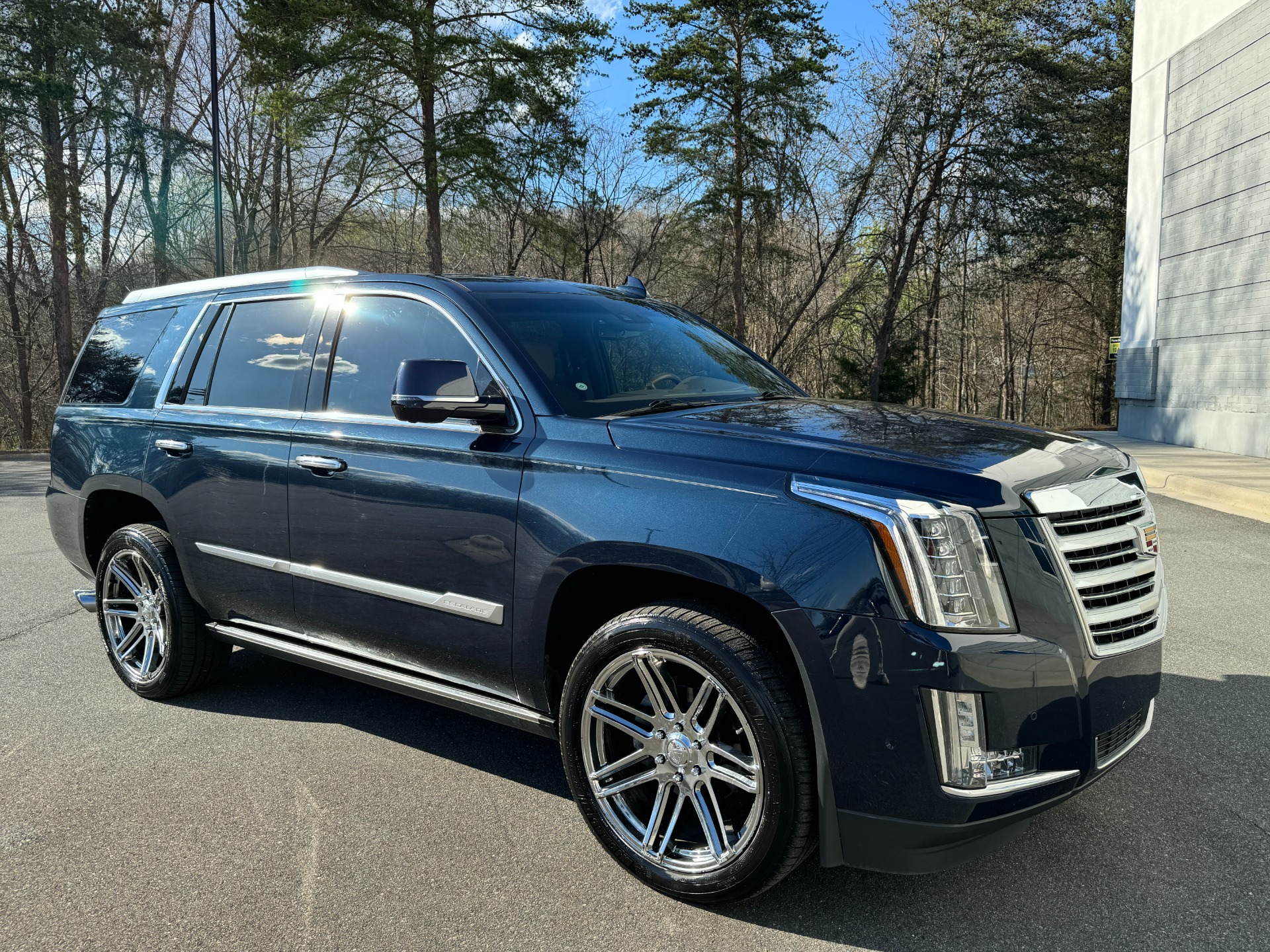 Used 2017 Cadillac Escalade Platinum PLATINUM EDITION / TUSCAN BROWN LEATHER / AFTERMARKET WHEELS / BORLA EXHAUS for sale Sold at Formula Imports in Charlotte NC 28227 16