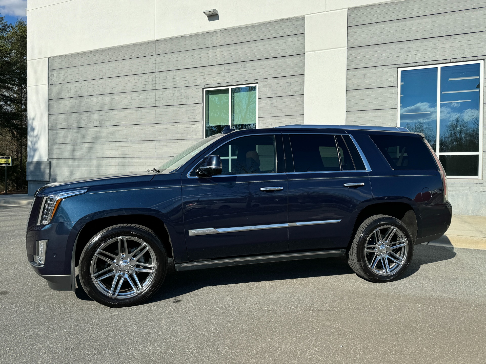Used 2017 Cadillac Escalade Platinum PLATINUM EDITION / TUSCAN BROWN LEATHER / AFTERMARKET WHEELS / BORLA EXHAUS for sale Sold at Formula Imports in Charlotte NC 28227 5