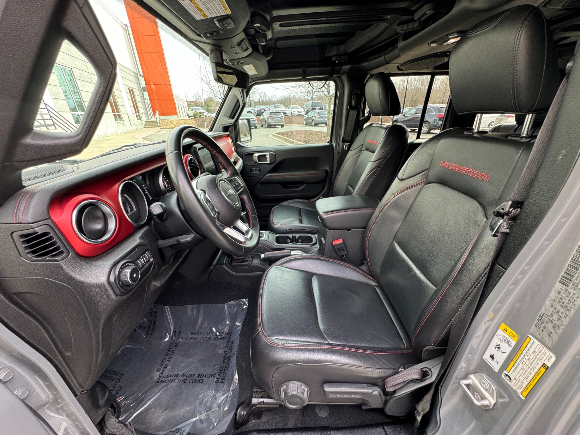 Used 2018 Jeep Wrangler Unlimited Rubicon EXTENDED LEATHER PKG / TOW PKG / LIGHTING PKG / OFFROAD WHEELS & TIRES for sale Sold at Formula Imports in Charlotte NC 28227 27