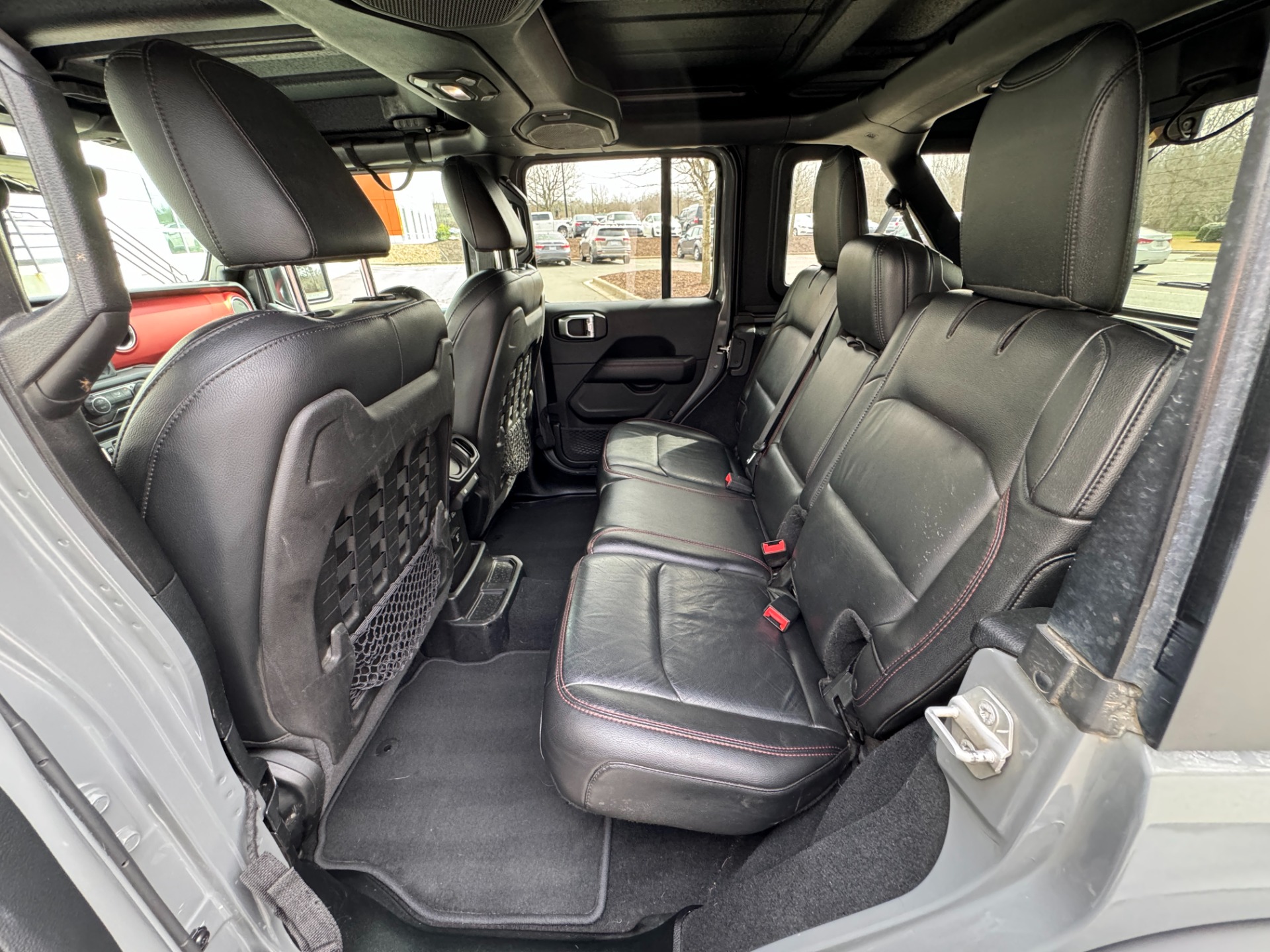 Used 2018 Jeep Wrangler Unlimited Rubicon EXTENDED LEATHER PKG / TOW PKG / LIGHTING PKG / OFFROAD WHEELS & TIRES for sale Sold at Formula Imports in Charlotte NC 28227 39