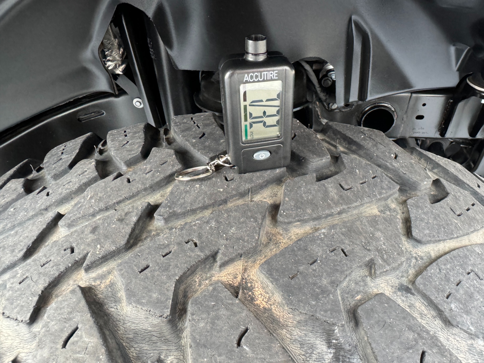 Used 2018 Jeep Wrangler Unlimited Rubicon EXTENDED LEATHER PKG / TOW PKG / LIGHTING PKG / OFFROAD WHEELS & TIRES for sale Sold at Formula Imports in Charlotte NC 28227 62