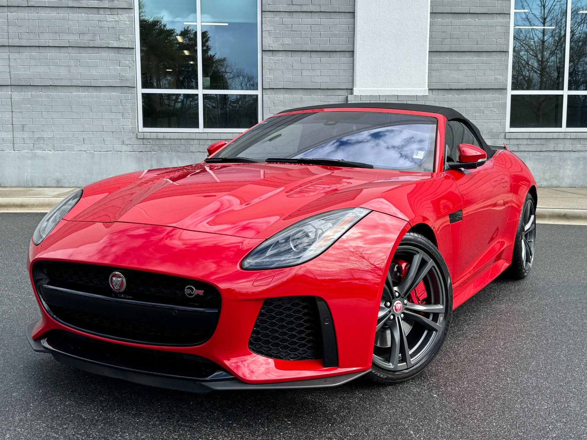 Used 2017 Jaguar F-TYPE SVR EXTENDED LEATHER PKG / CARBON FIBER