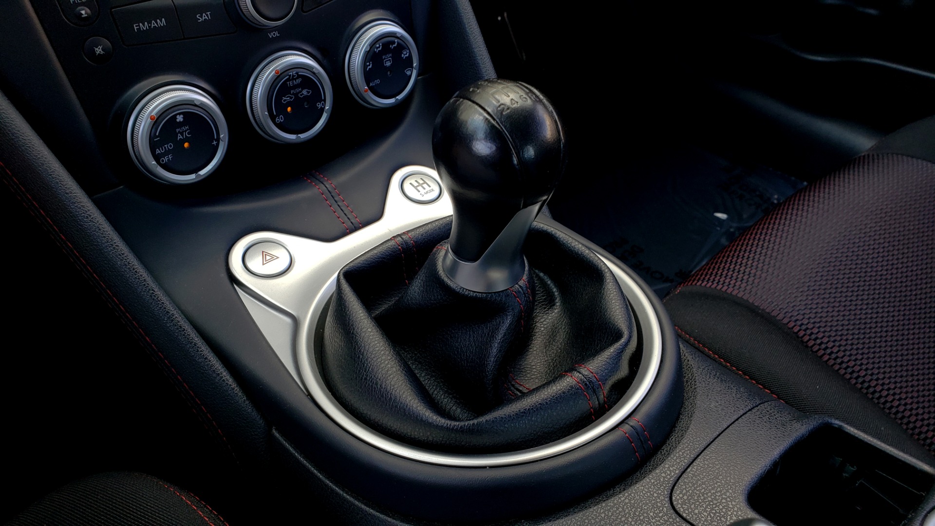 Used 2014 Nissan 370Z for sale Sold at Formula Imports in Charlotte NC 28227 46