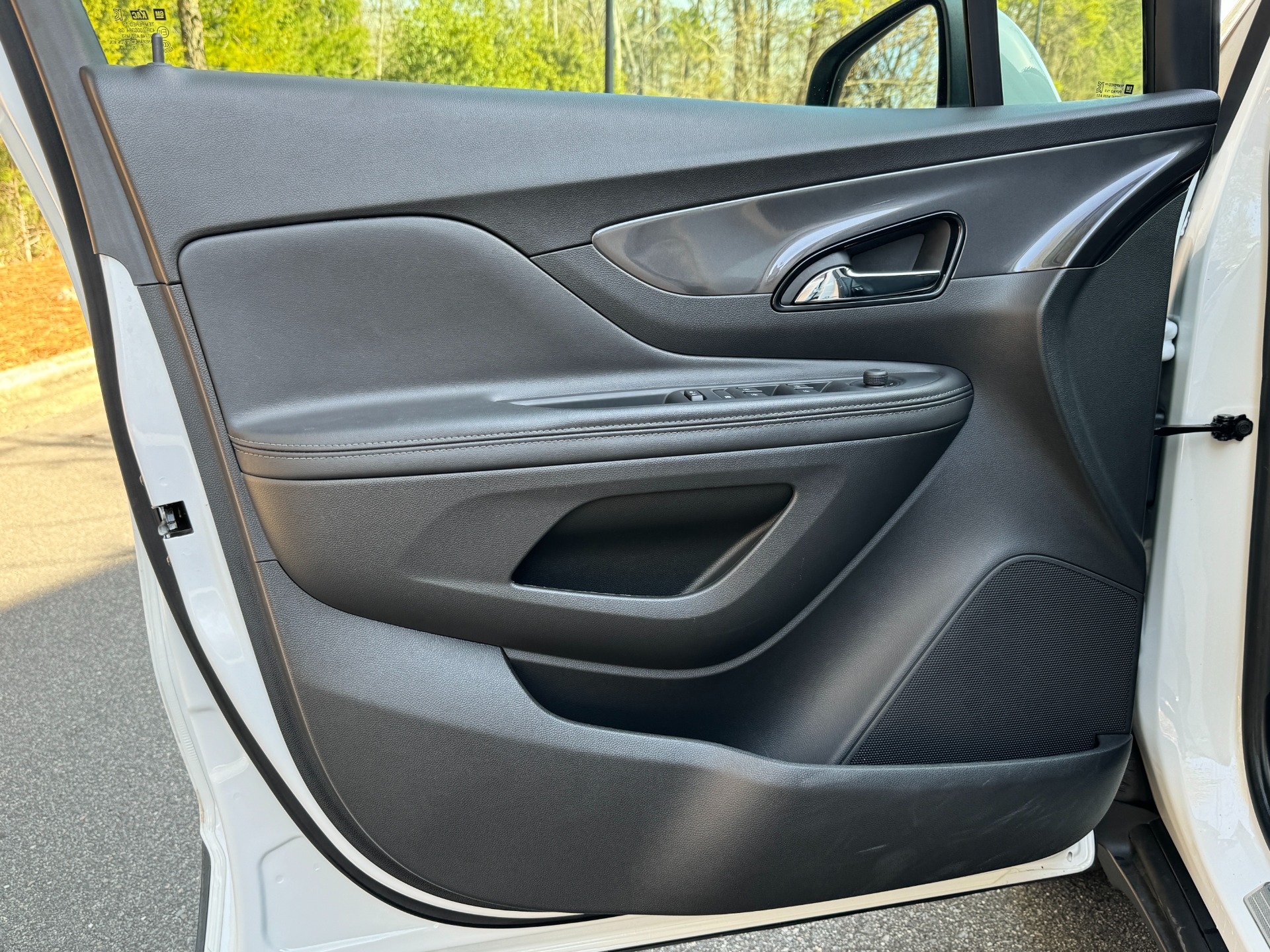 Used 2021 Buick Encore Preferred PREFERRED PKG for sale Sold at Formula Imports in Charlotte NC 28227 18