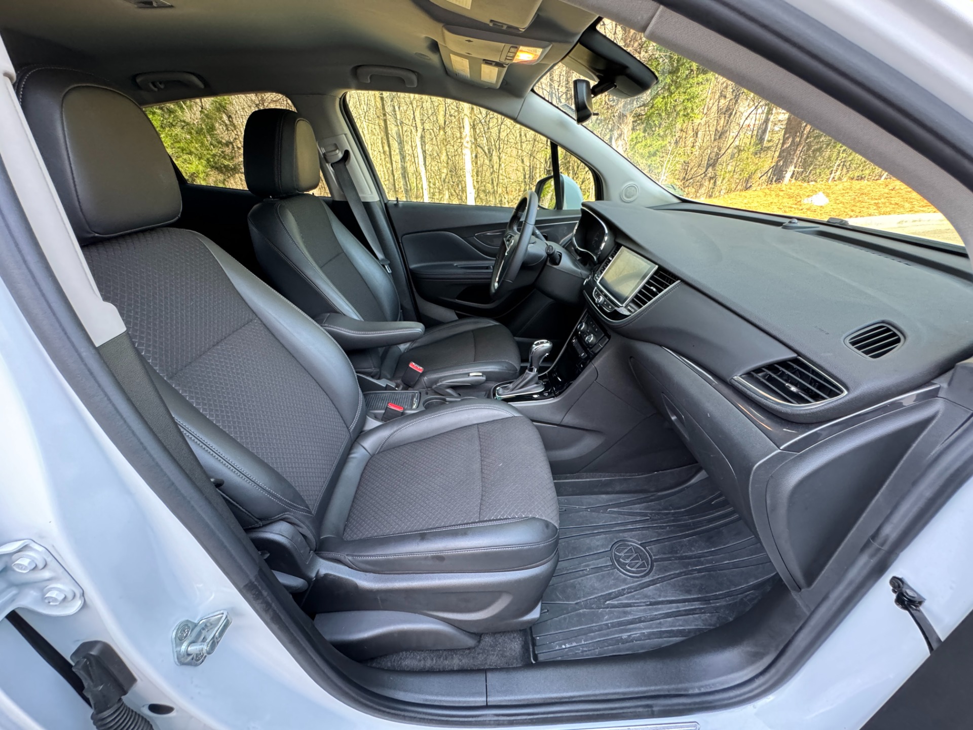 Used 2021 Buick Encore Preferred PREFERRED PKG for sale Sold at Formula Imports in Charlotte NC 28227 34